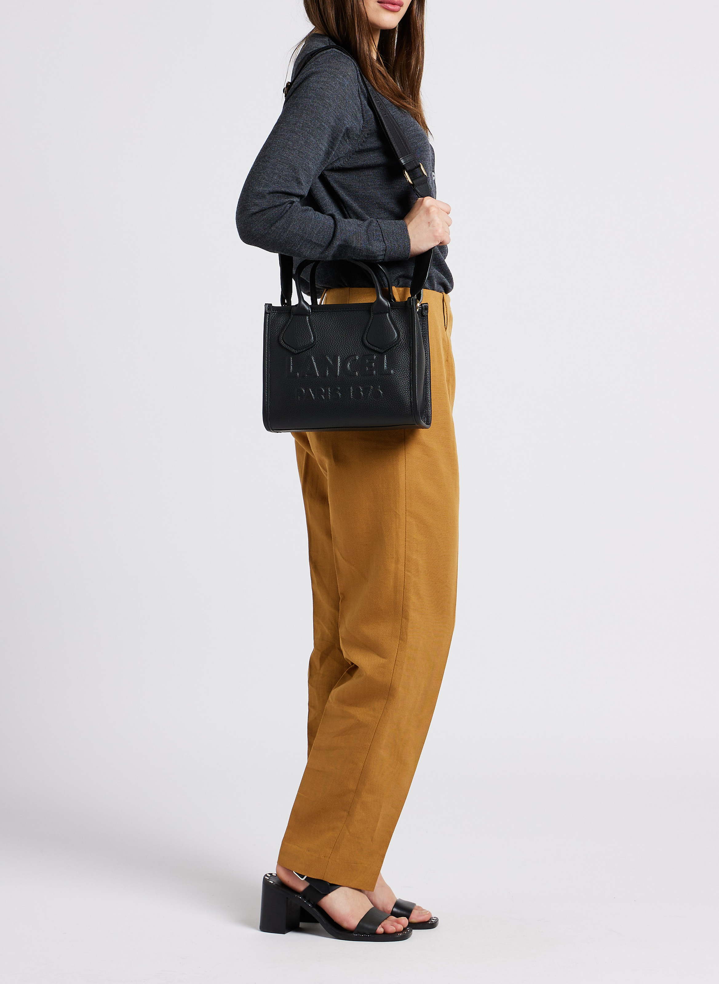 Embossed logo grained leather handbag LANCEL Black