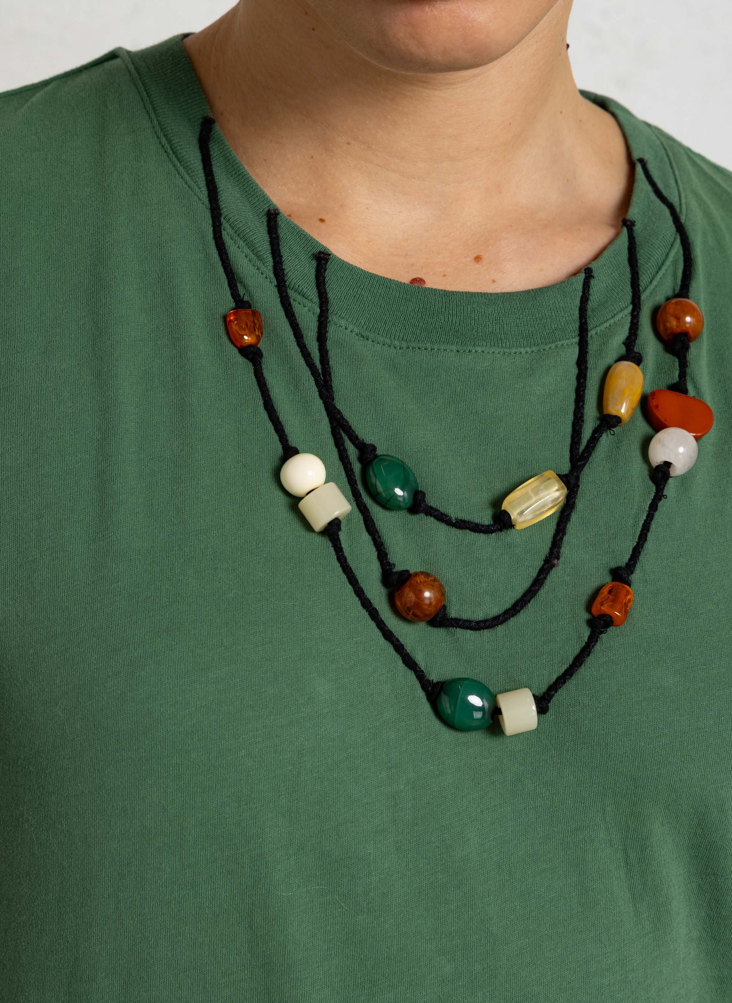 T-shirt with embroidered pearl details in organic cotton LEON & HARPER Green