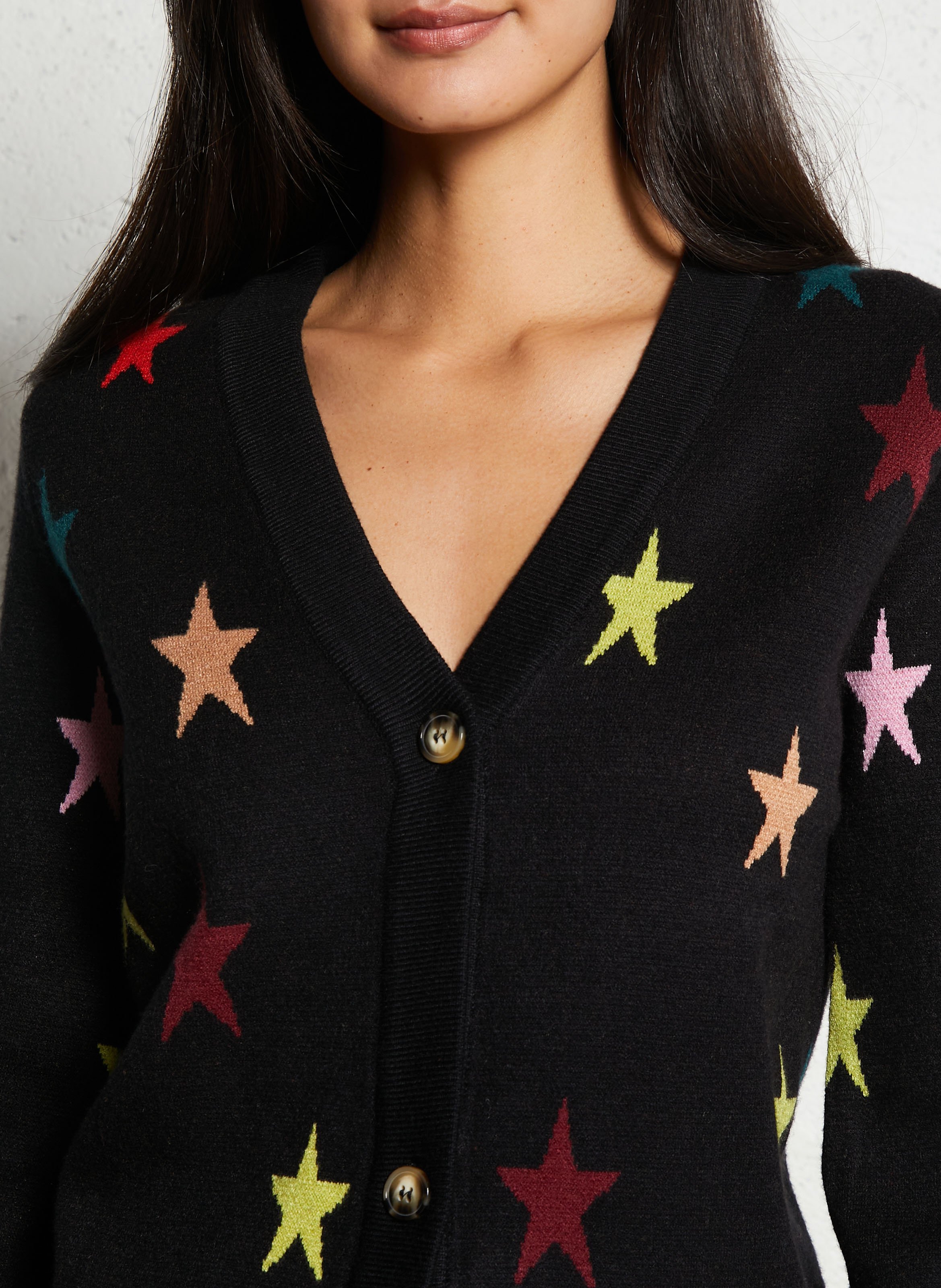 Gilet droit col V en maille imprimé NEVER FULLY DRESSED Noir