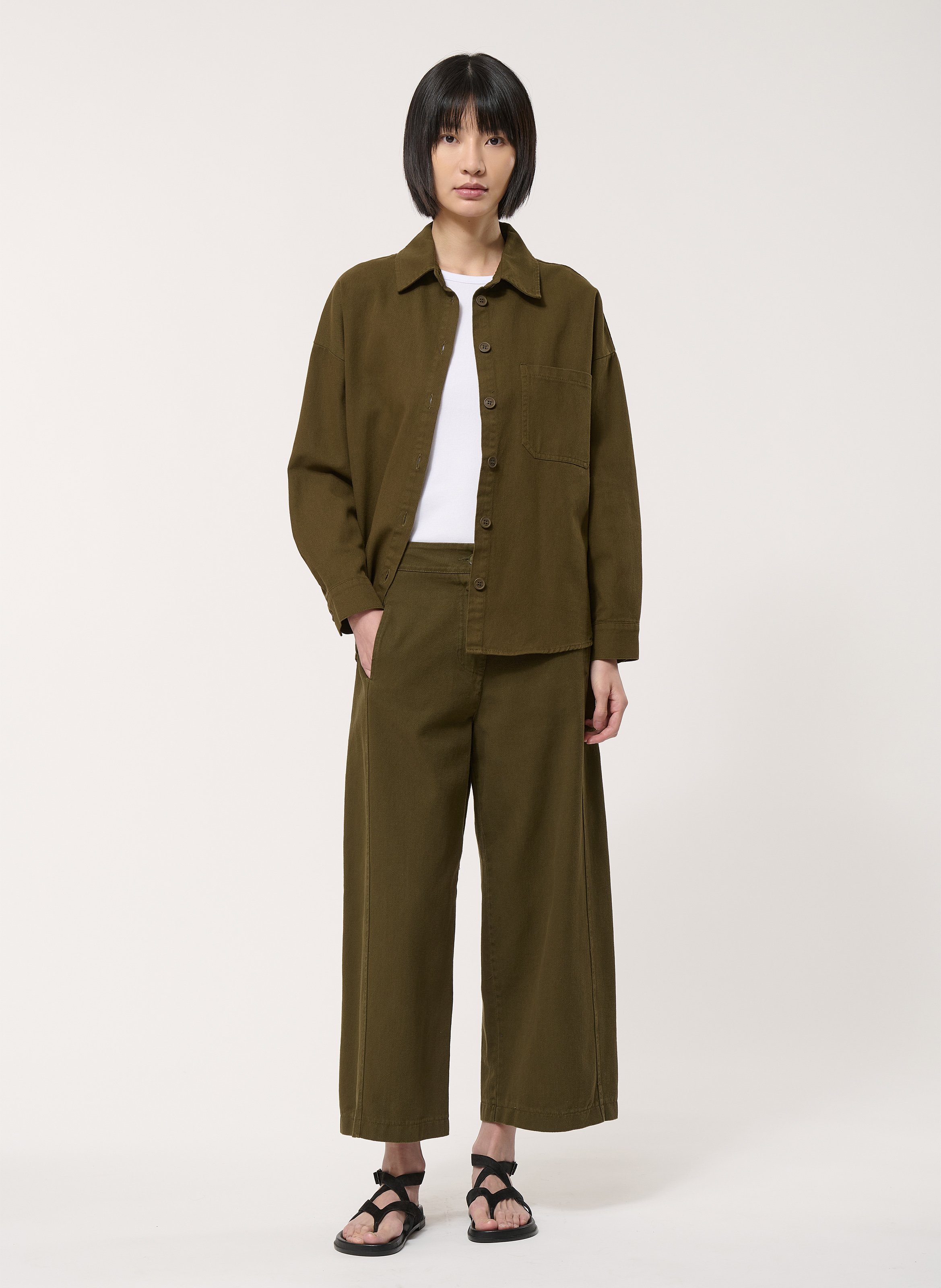 Weit geschnittene Jeans HUMILITY Grun