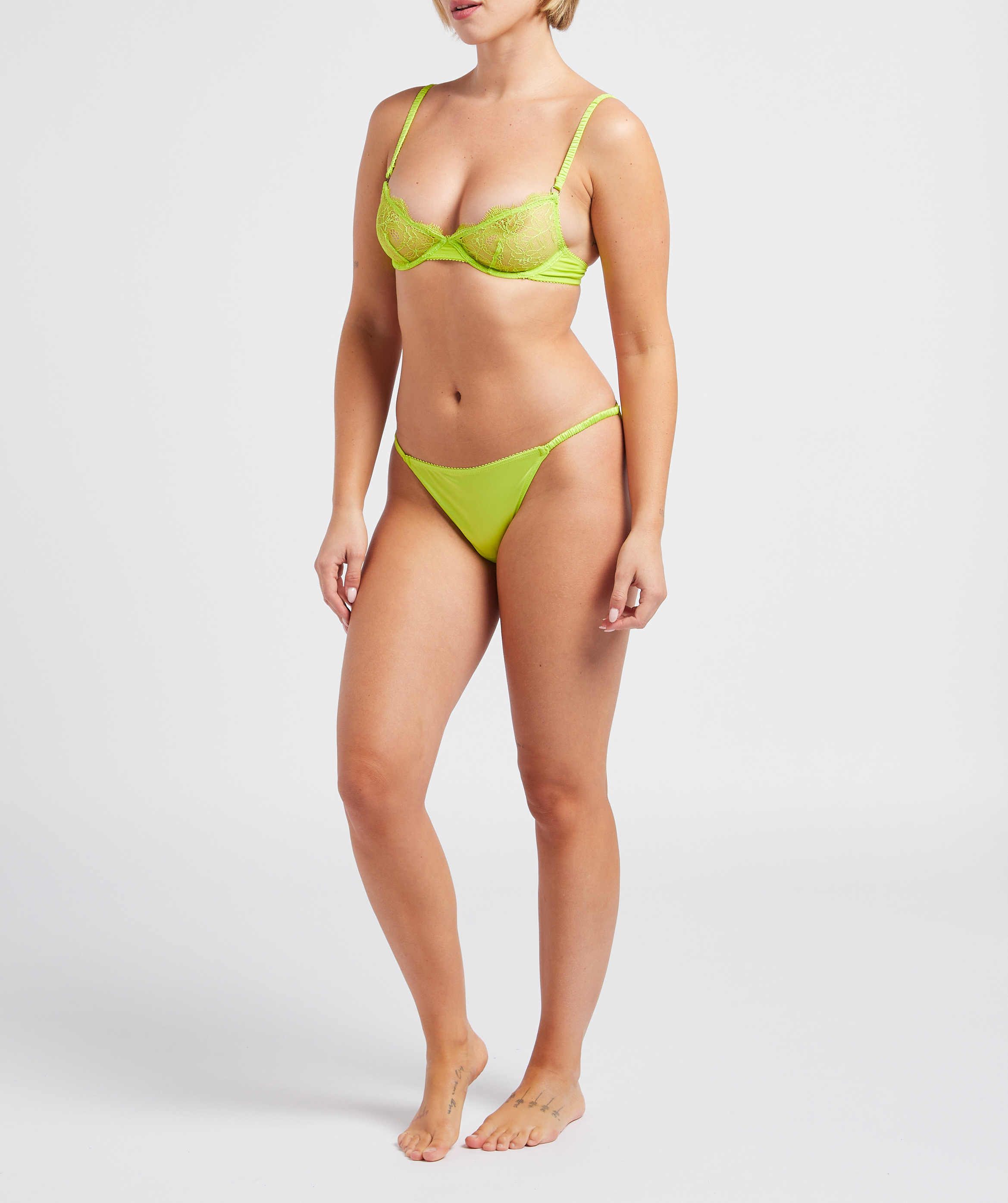 Spitzen-Slip mit hohem Beinausschnitt LOVE STORIES Grun