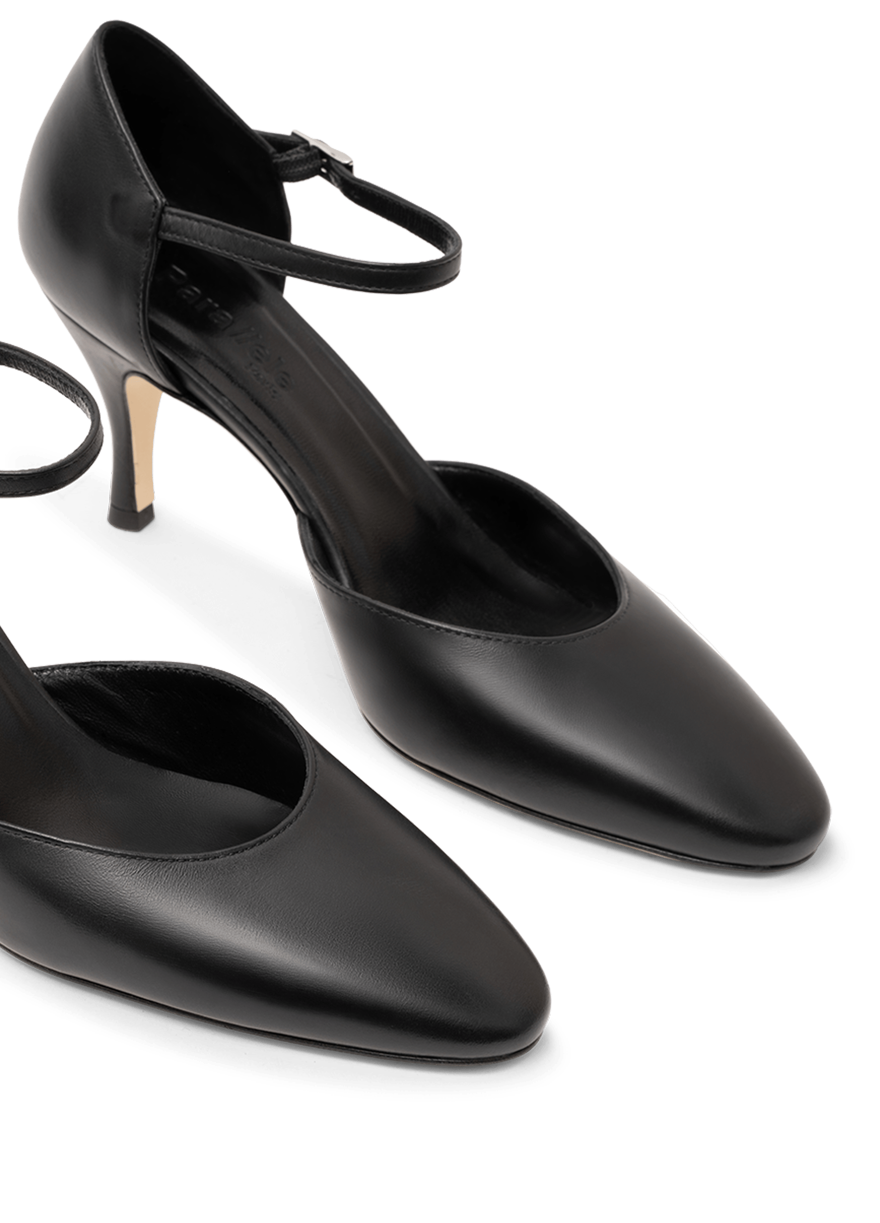 Escarpins en cuir lisse noir PARALLELE PARIS Noir