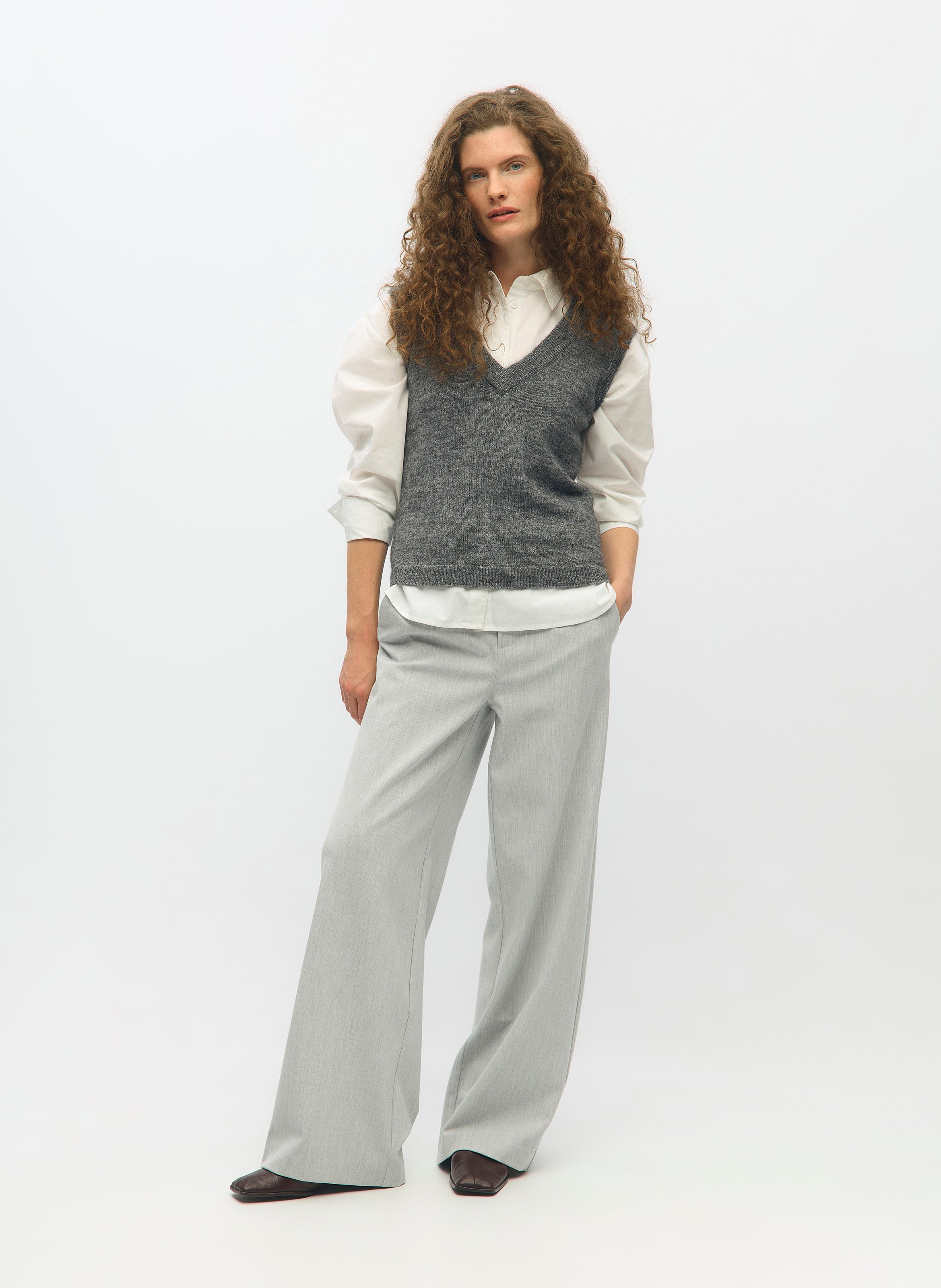 Pull droit col V en maille OBJECT Gris