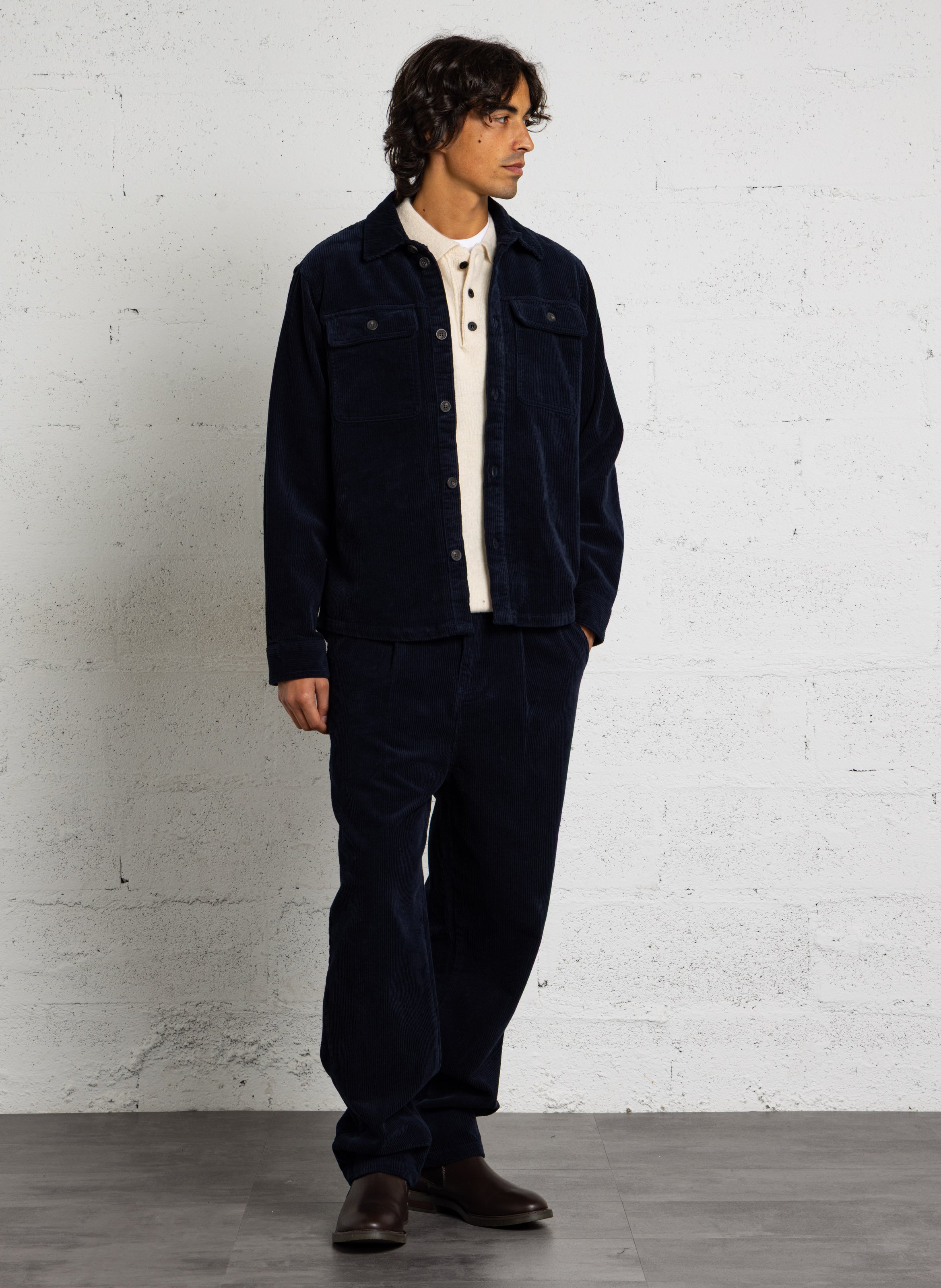 Veste droite col classique  SOLID Schwarz