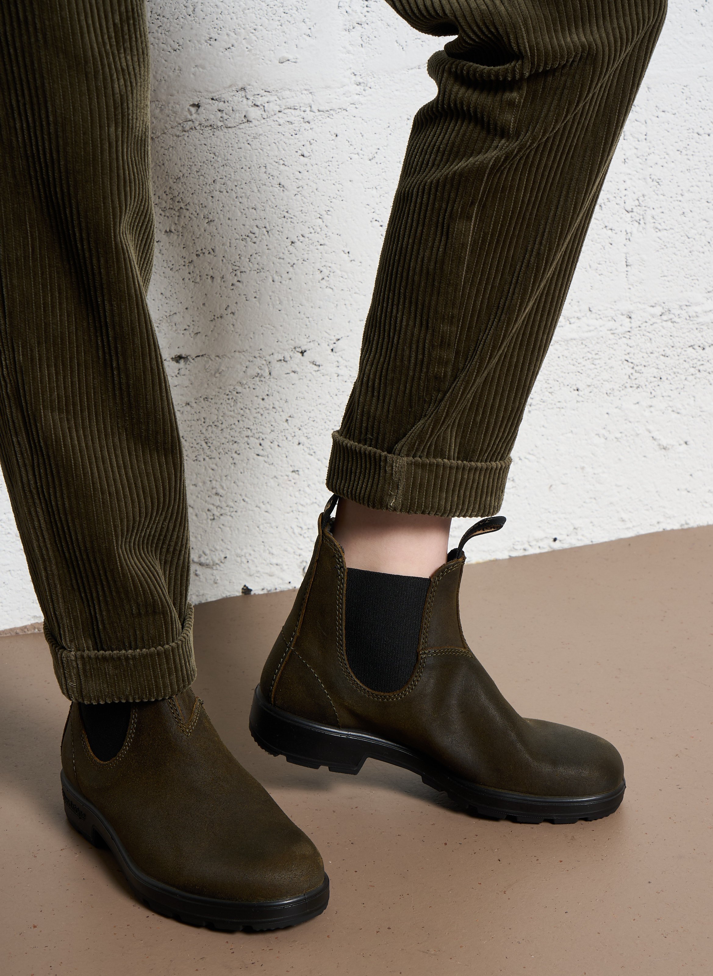 Mixed leather ankle boots BLUNDSTONE Khaki