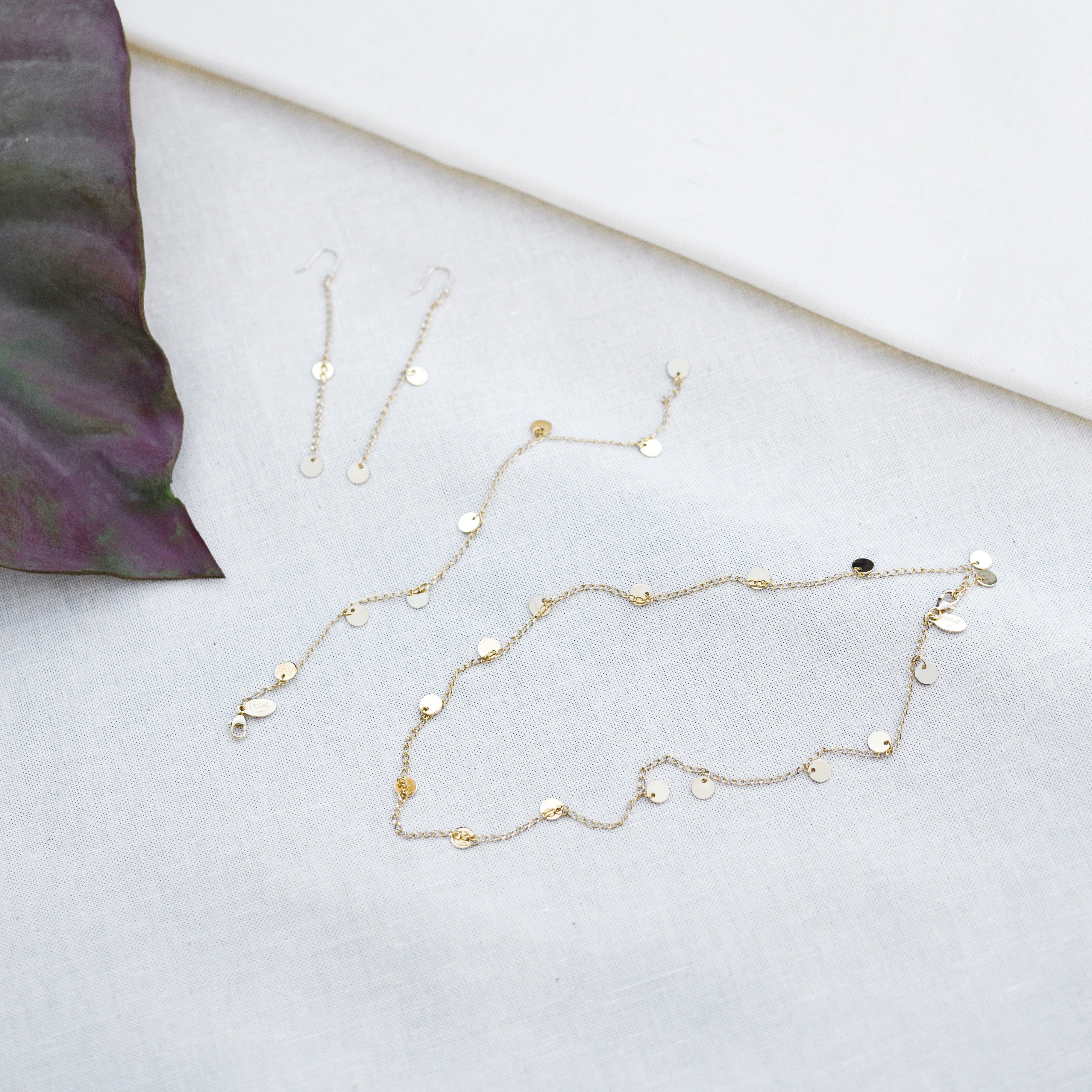 Fine gold bracelet NILAI Golden