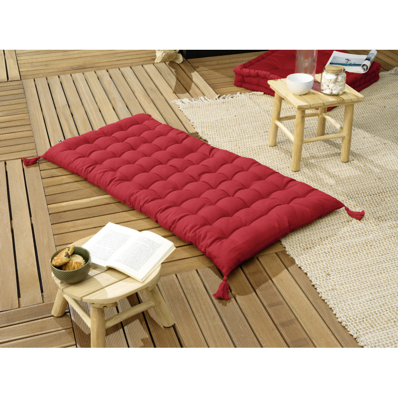 Floor cushion with water-repellent pompons L'EFFET PAPILLON Red