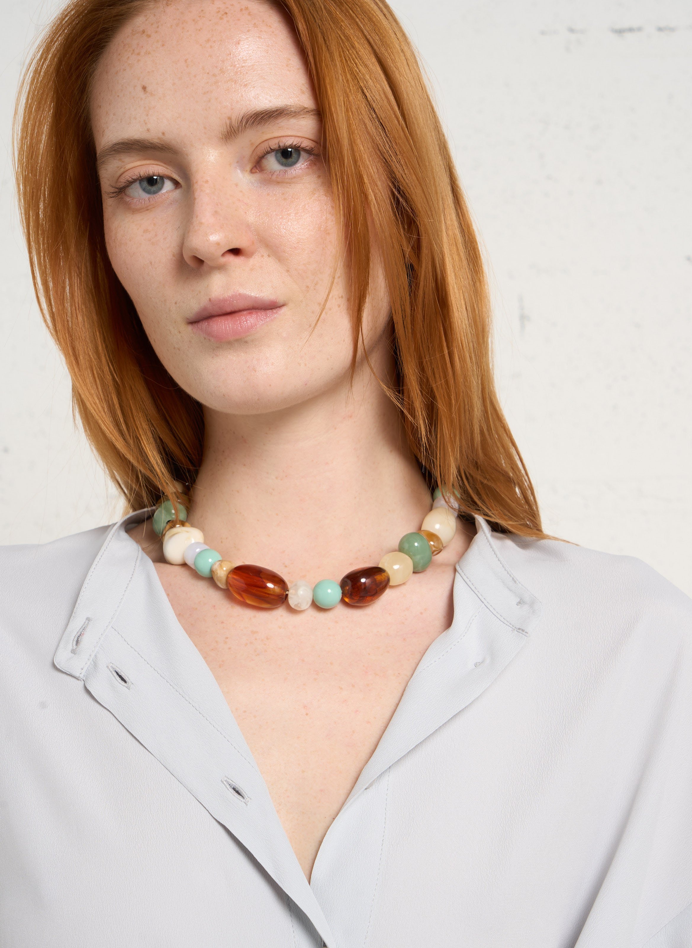 Collier de perles en résine AU PRINTEMPS PARIS Bleu