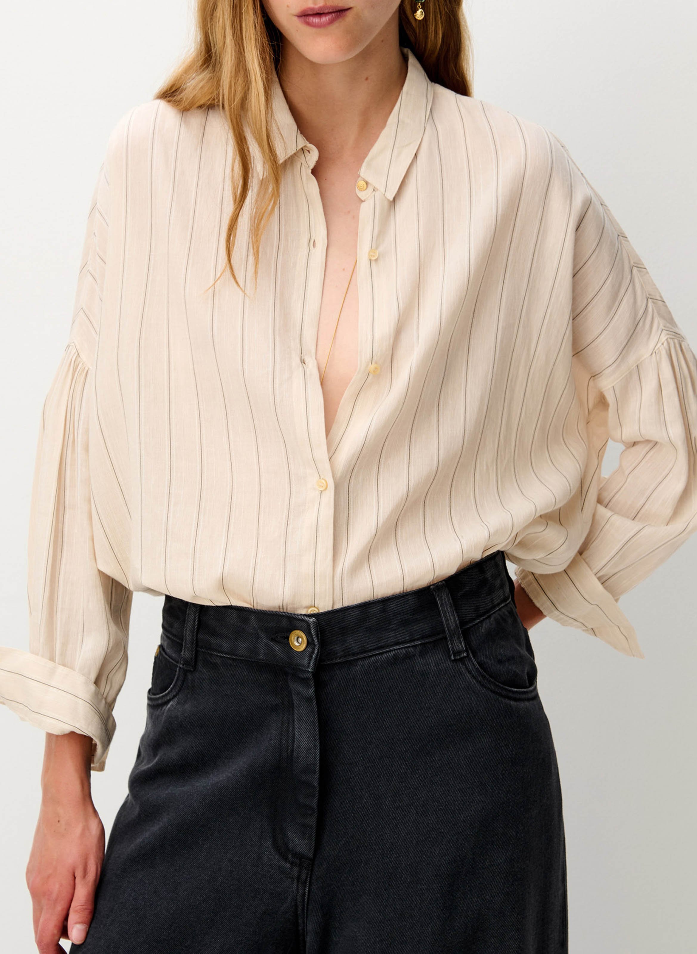 Weite Bluse mit klassischem Kragen SESSUN Beige
