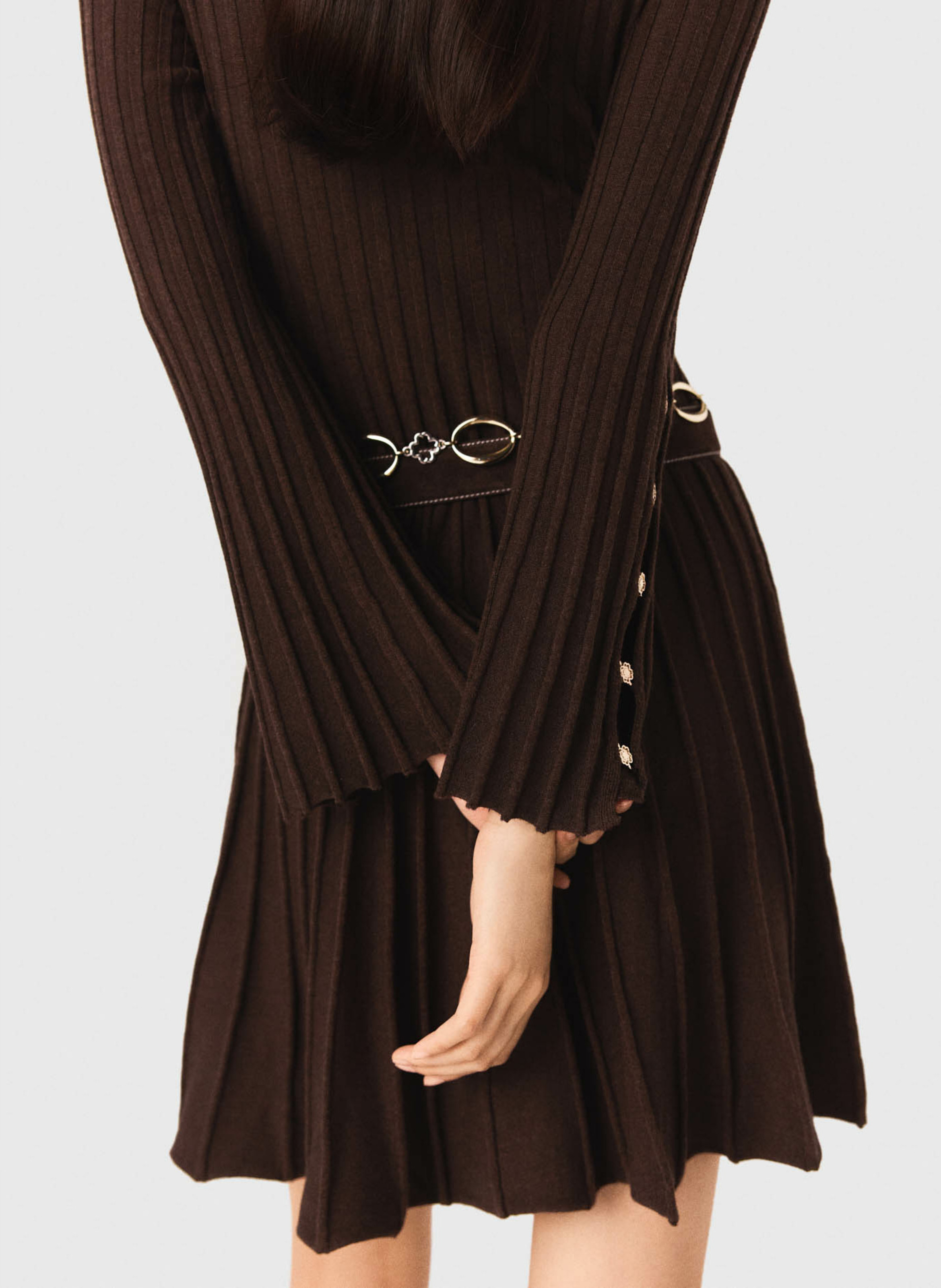 Robe courte col roulé  MAJE Marron