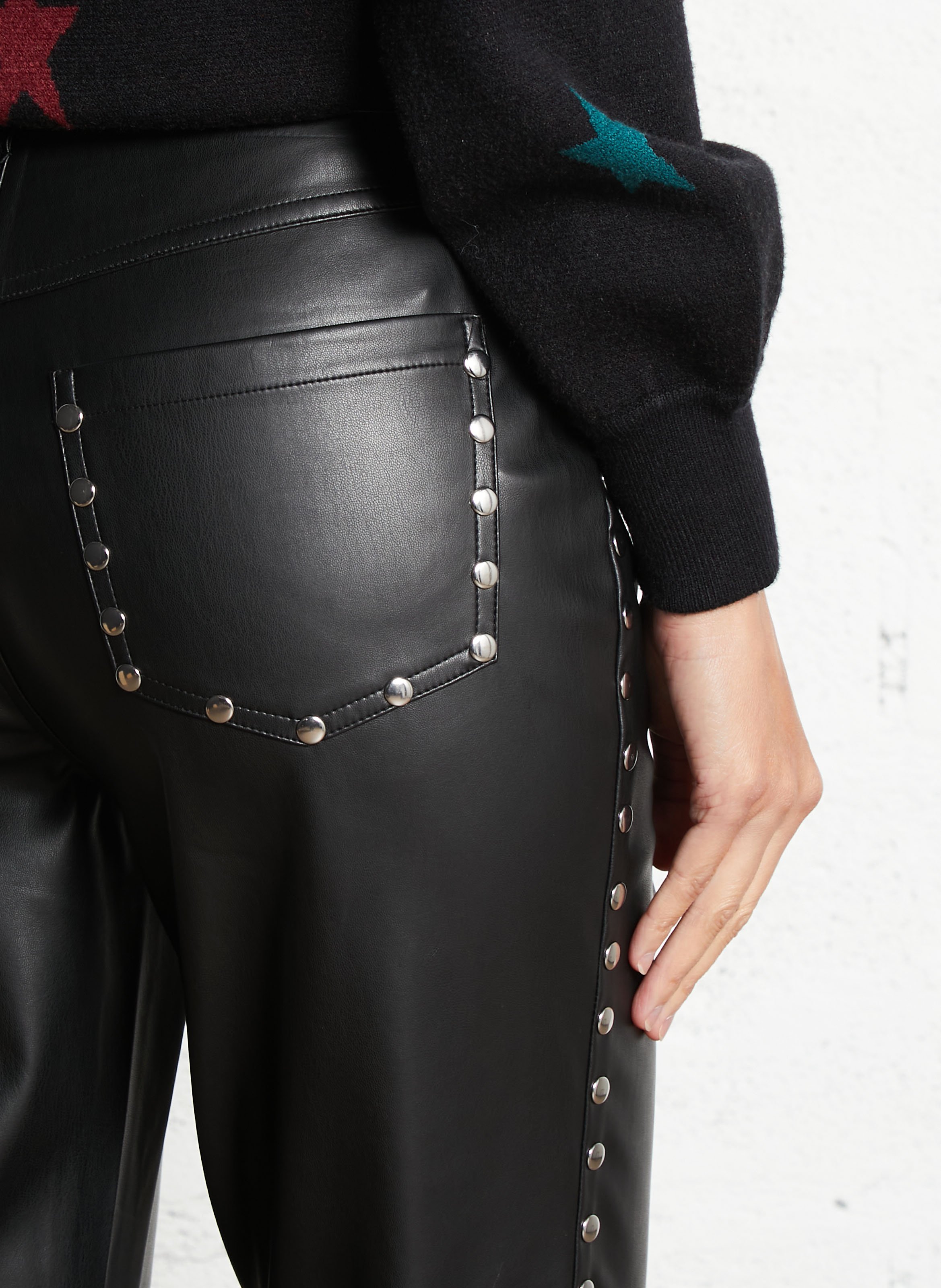 Pantalon à clous effet cuir NEVER FULLY DRESSED Noir