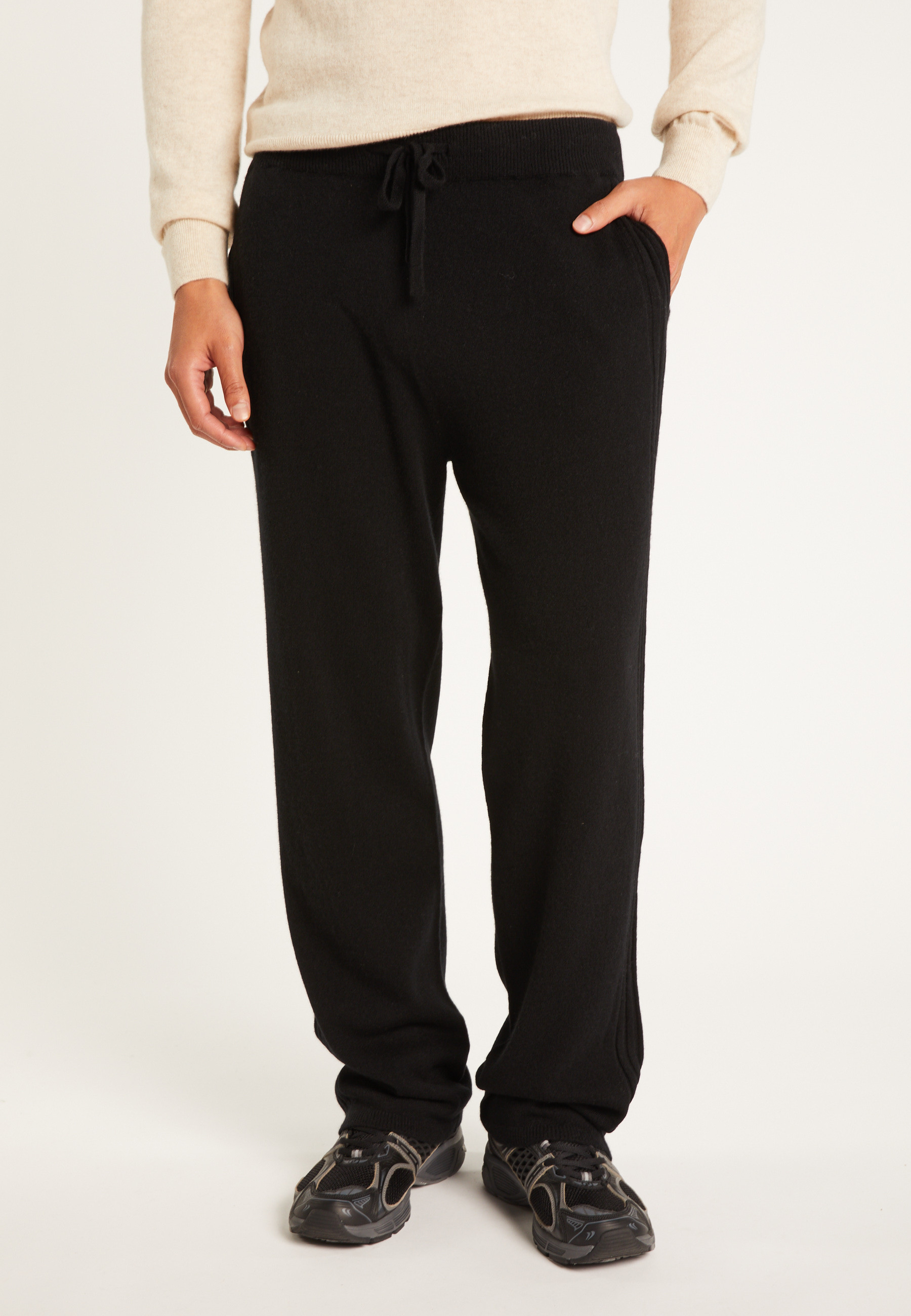Cashmere pants MAISON MONTAGUT Black