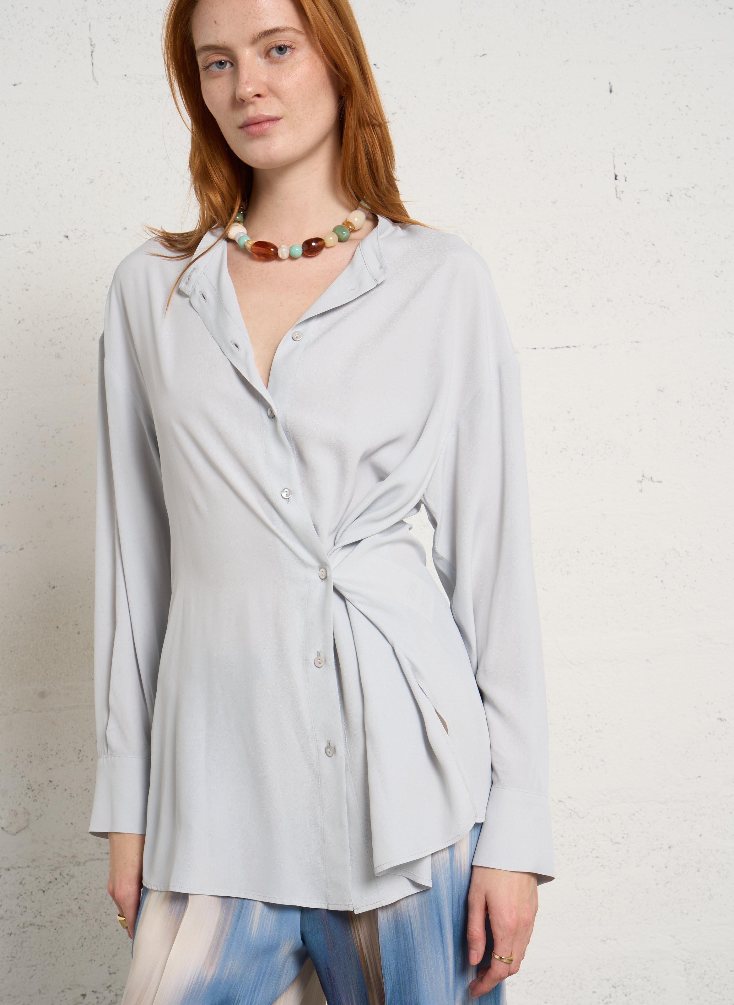 Rundhalsausschnitt MOMONI Beige