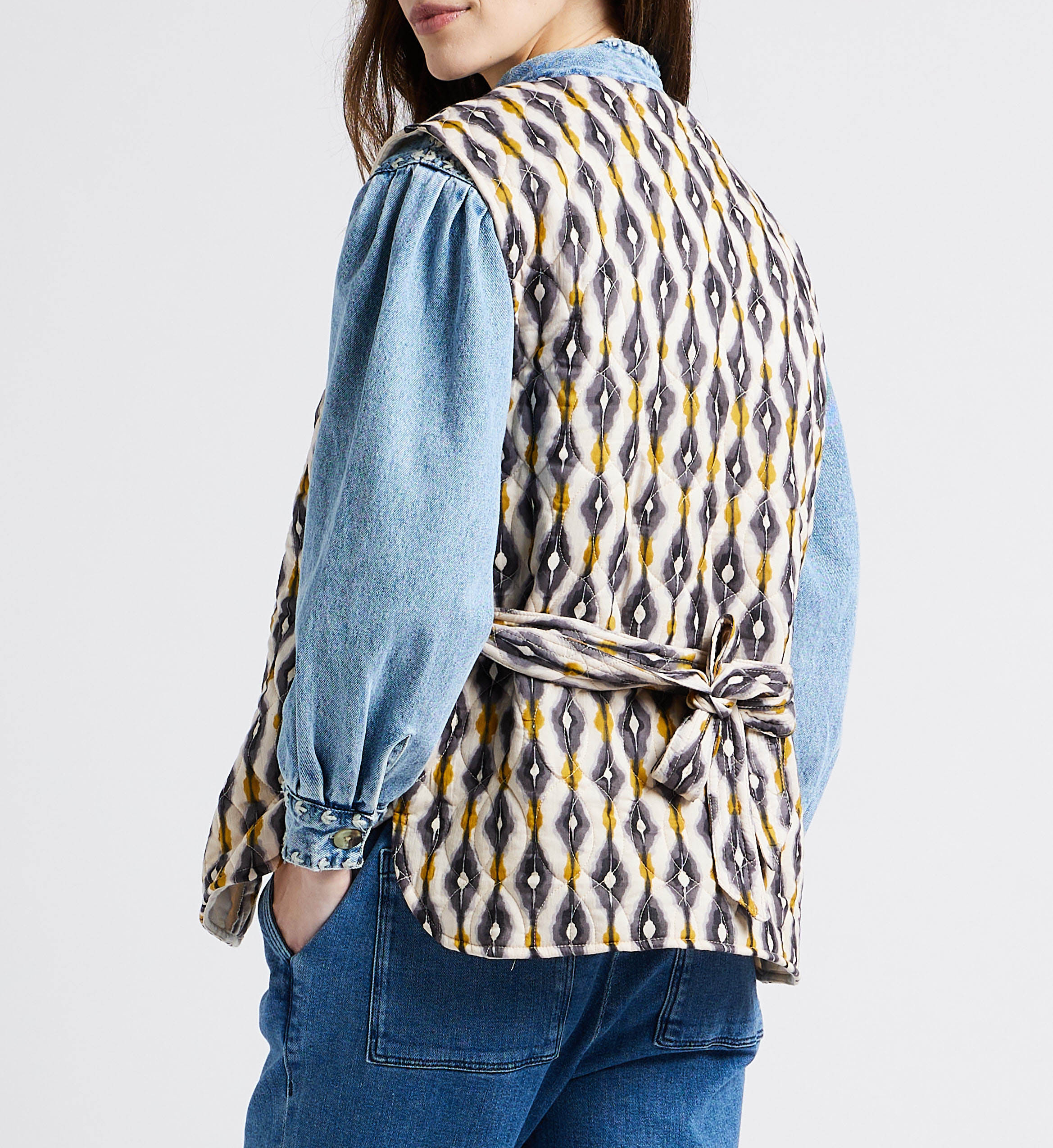 Quilted sleeveless jacket LA PETITE ETOILE Green