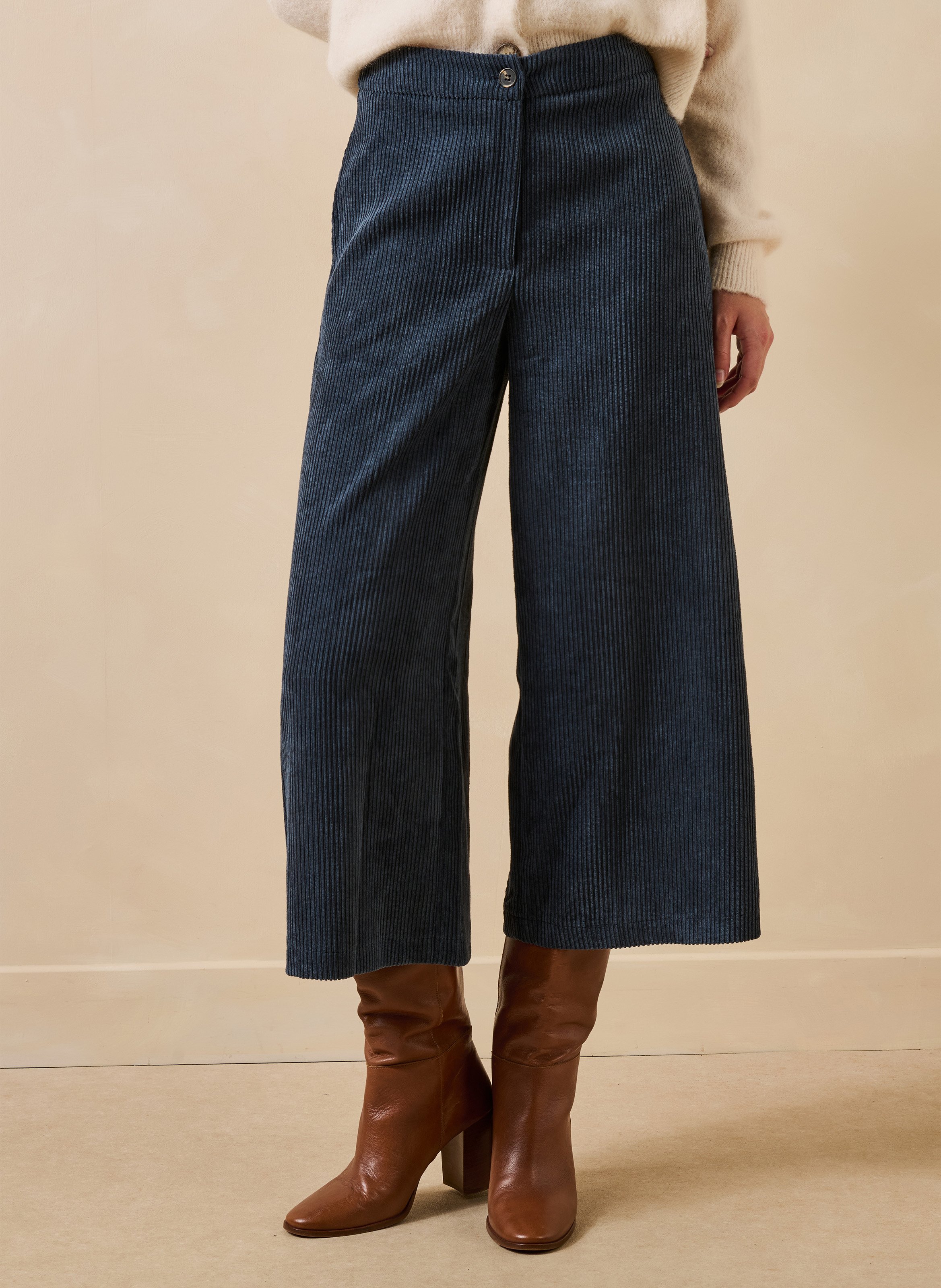 Cropped Hose aus Cord LA FEE MARABOUTEE