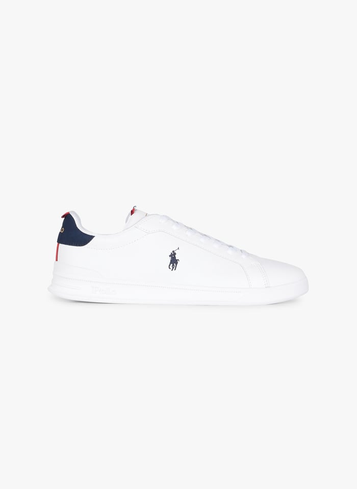 Zapatillas bajas de piel en blanco