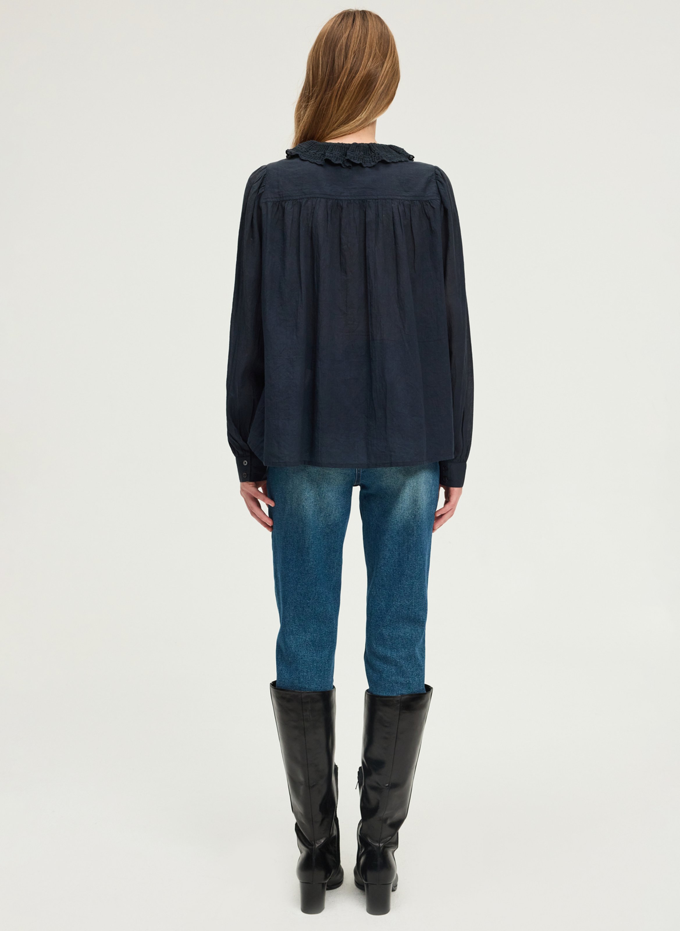 Blouse with plain lace ruffles PABLO Blue