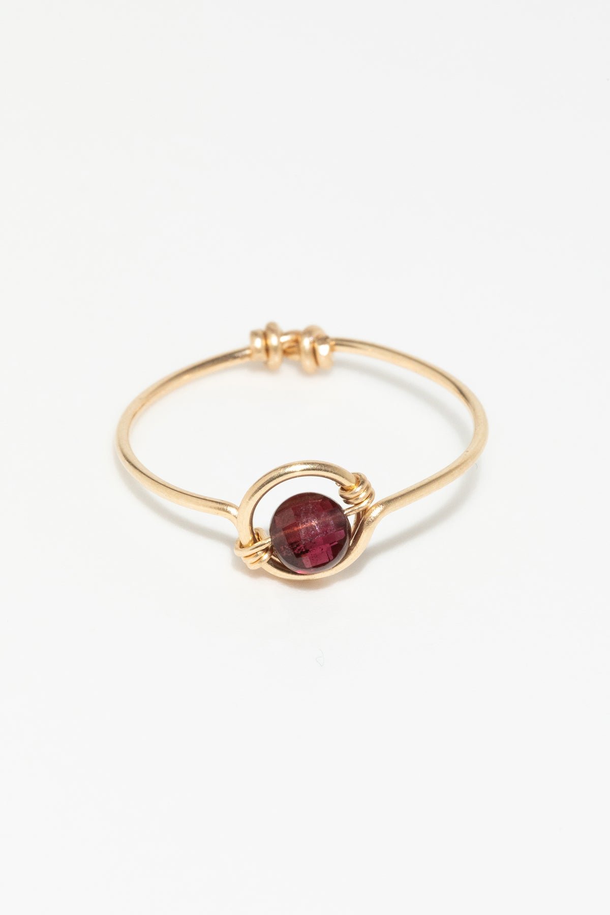 Ring - garnet YAY Golden