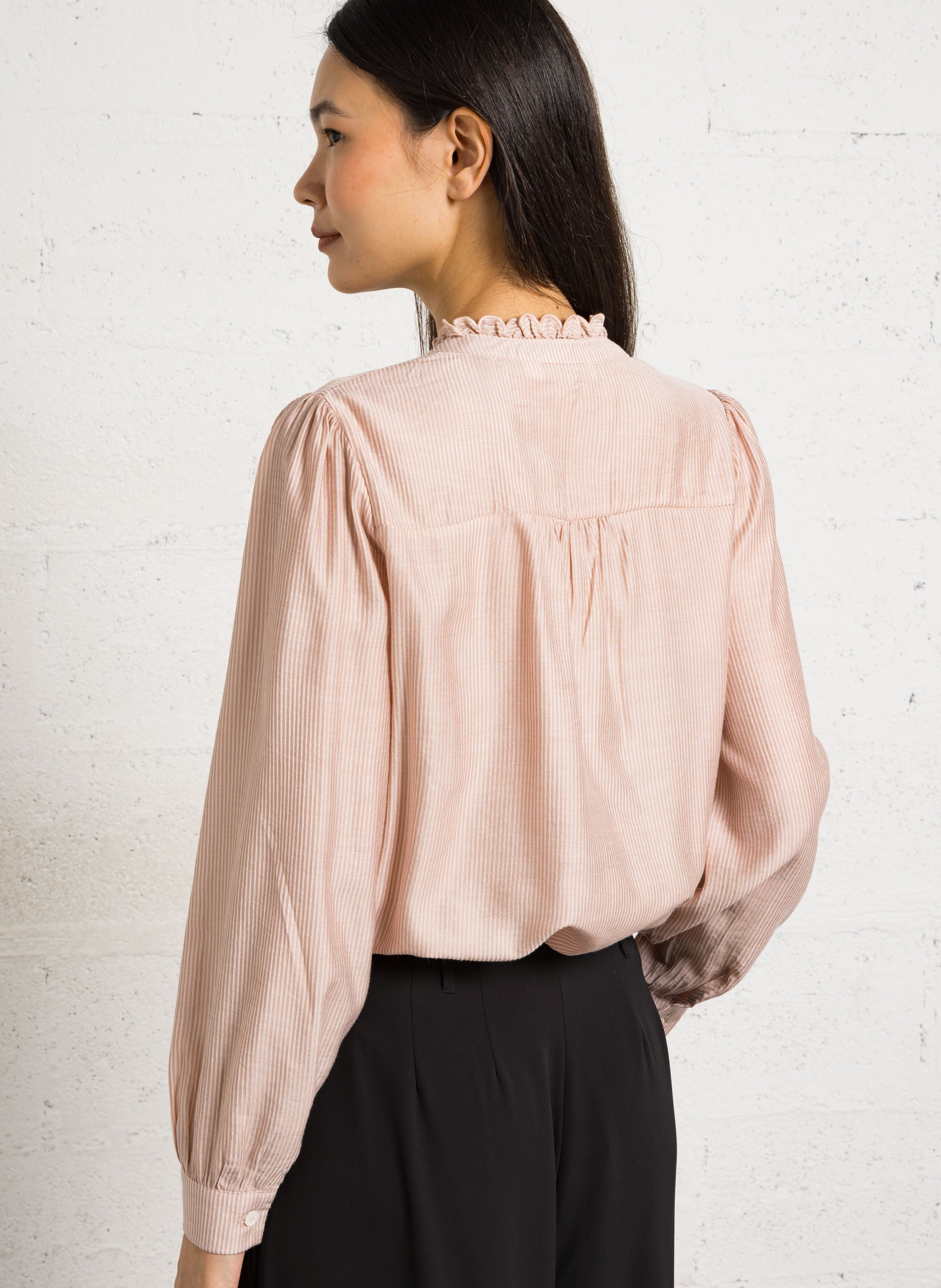 Blouse with mandarin collar LA PETITE ETOILE Pink