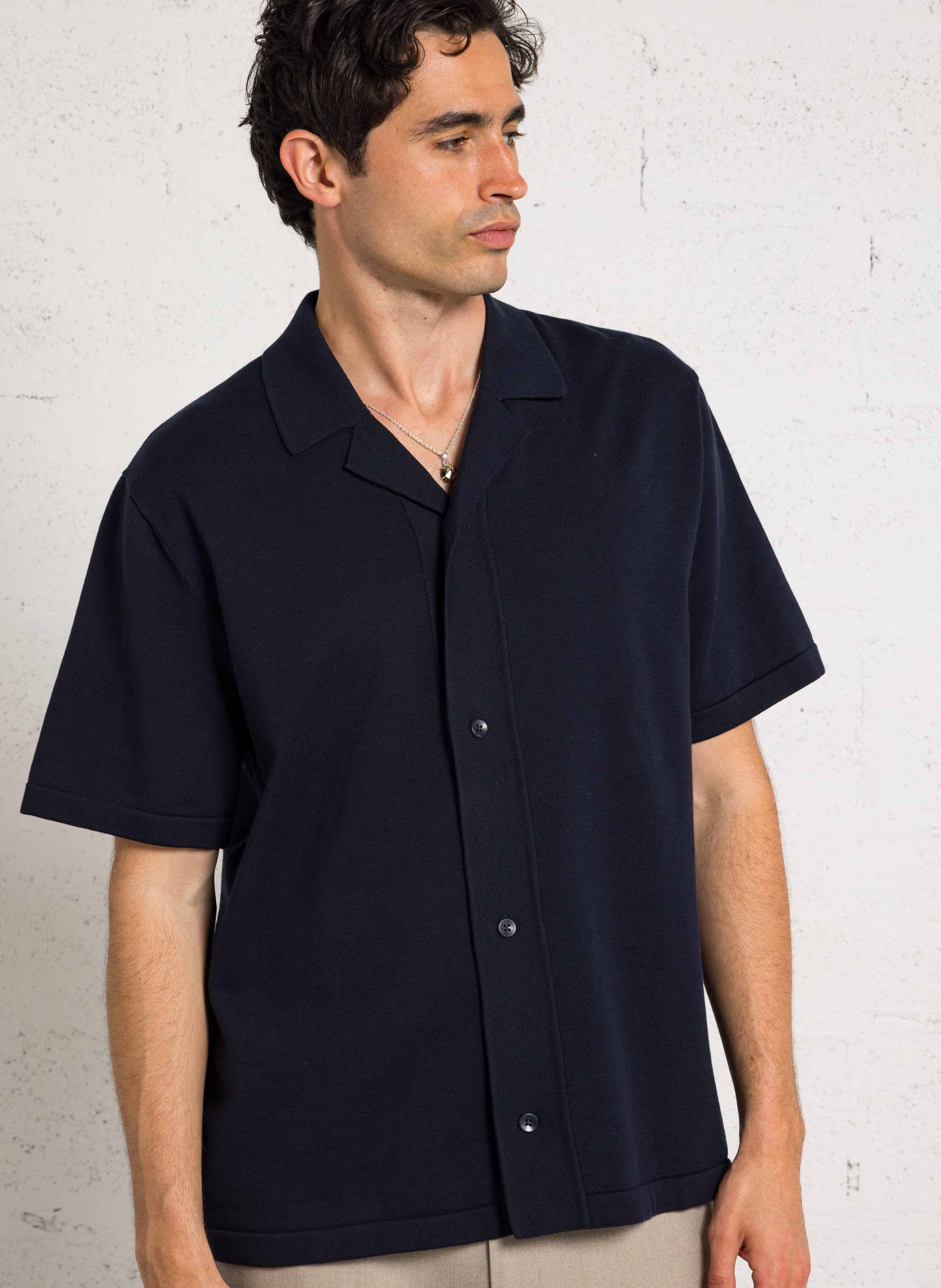 Gilet diritto colletto cubano in cotone. LES DEUX Blu