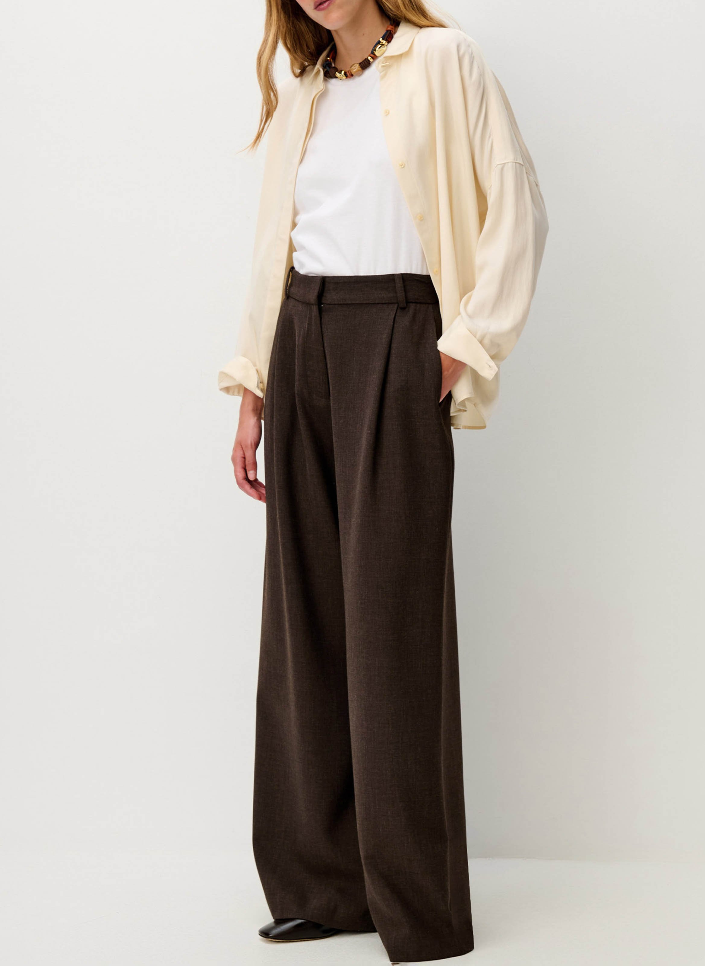 Chemise col classique SESSUN Beige
