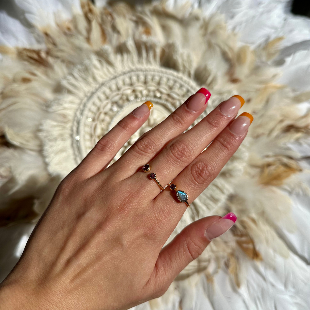 Amethyst ring GINANDGER Blue