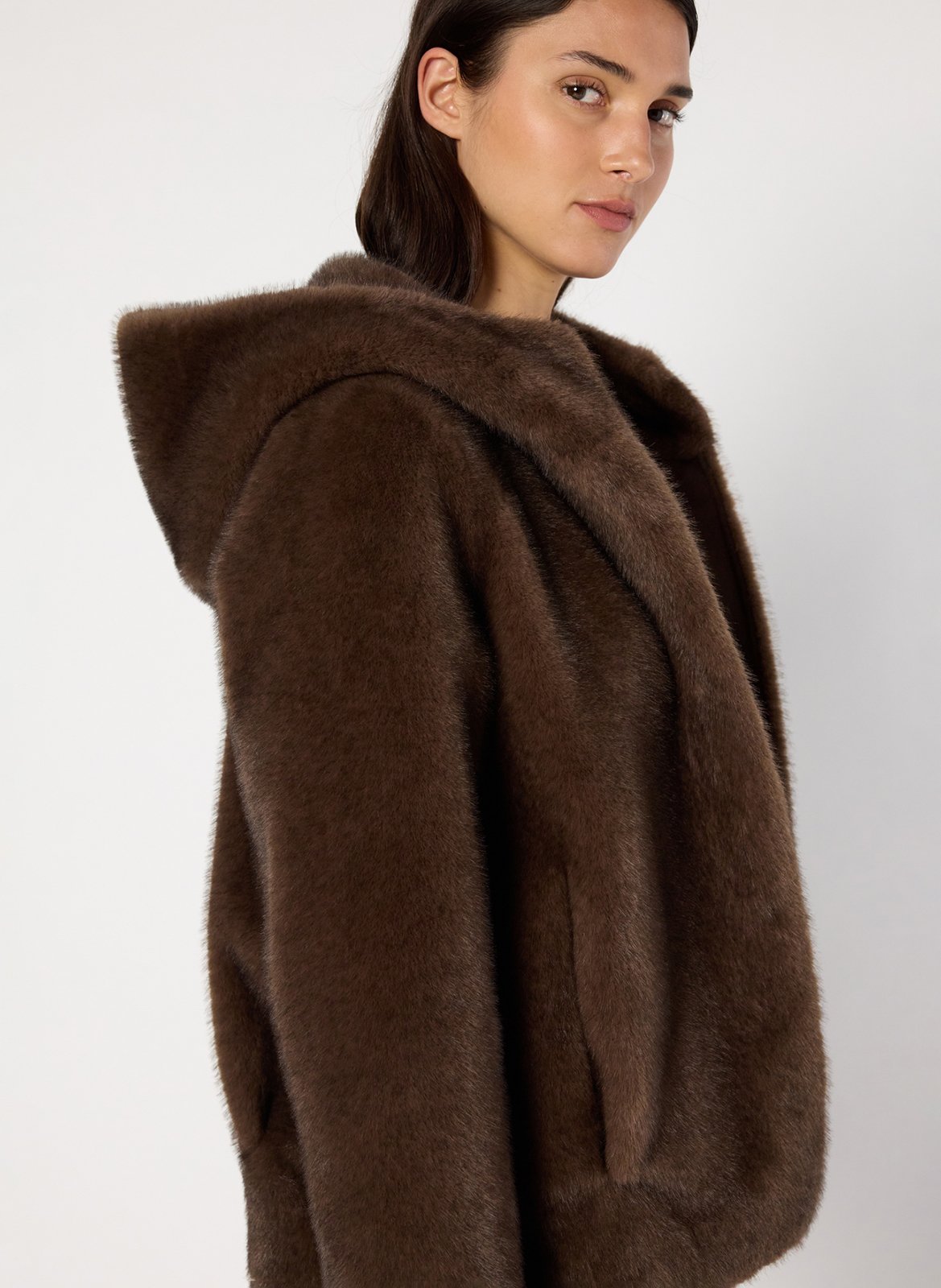 Veste en fausse fourrure à capuche GERARD DAREL Marron