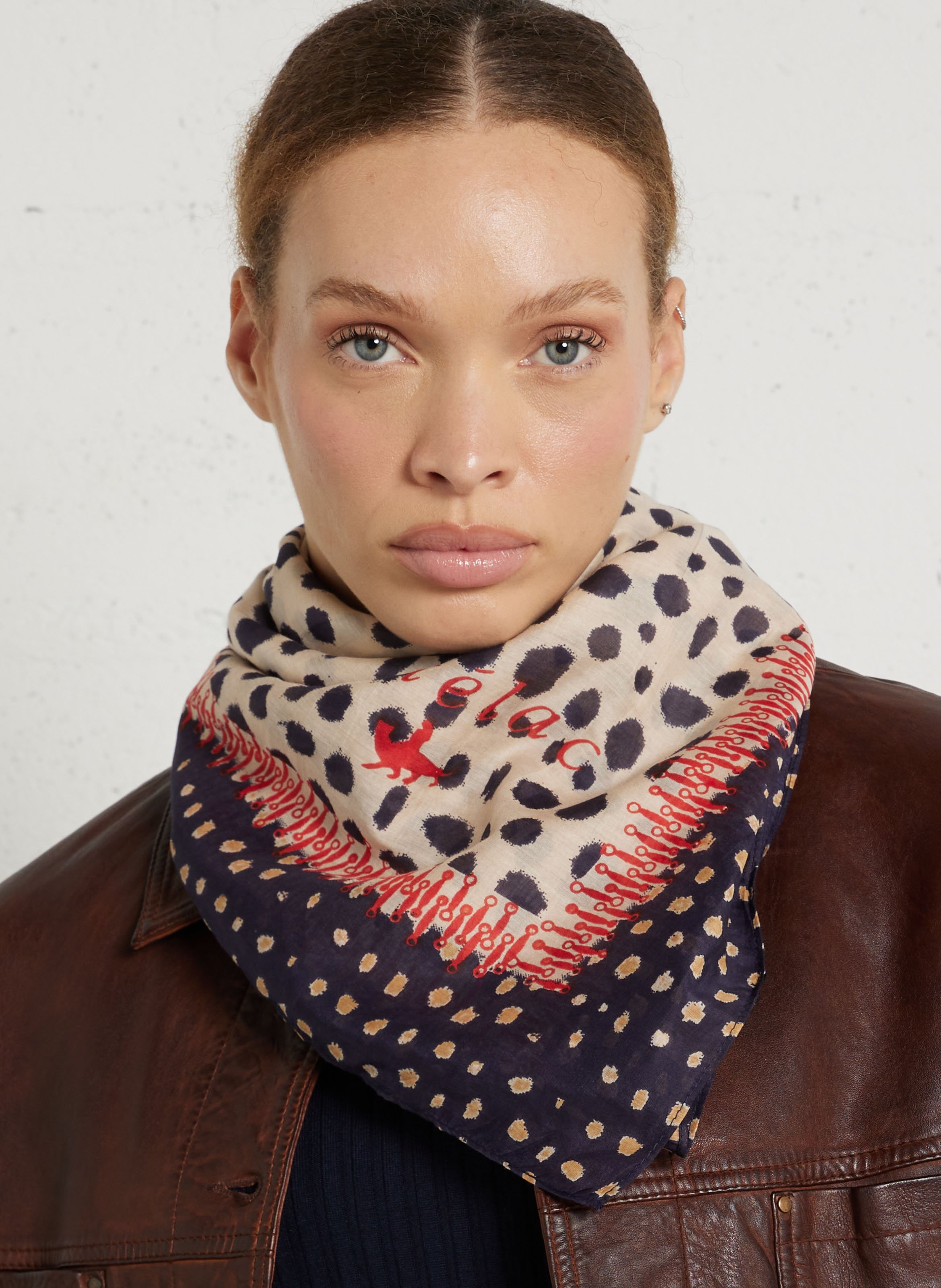 - 86 x 182 cm. COTELAC