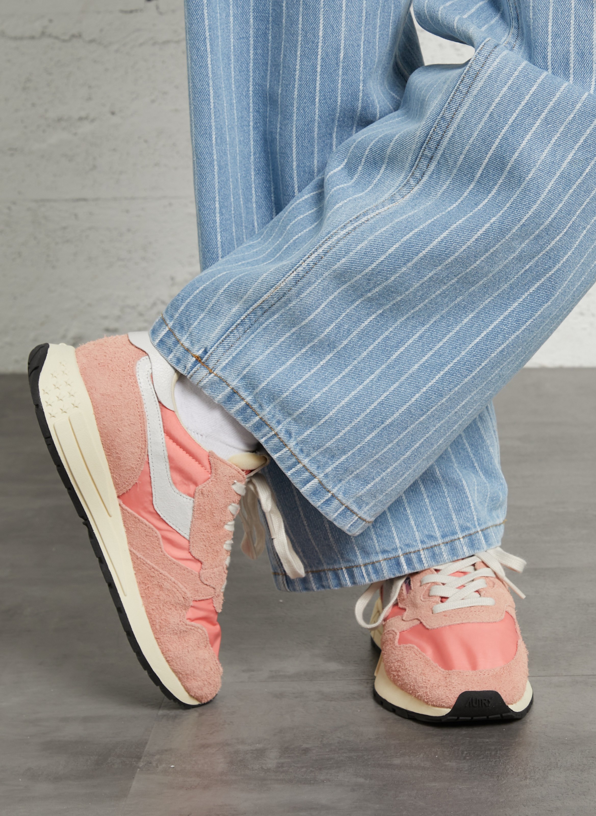 Flache Sneaker zum Schnüren AUTRY Orange