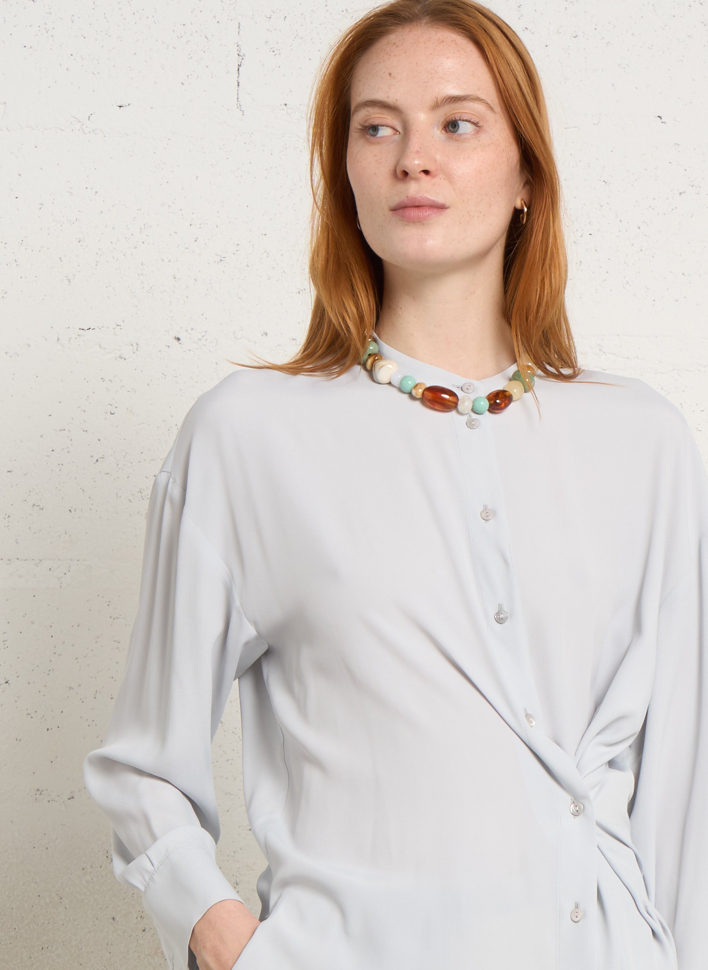 Rundhalsausschnitt MOMONI Beige