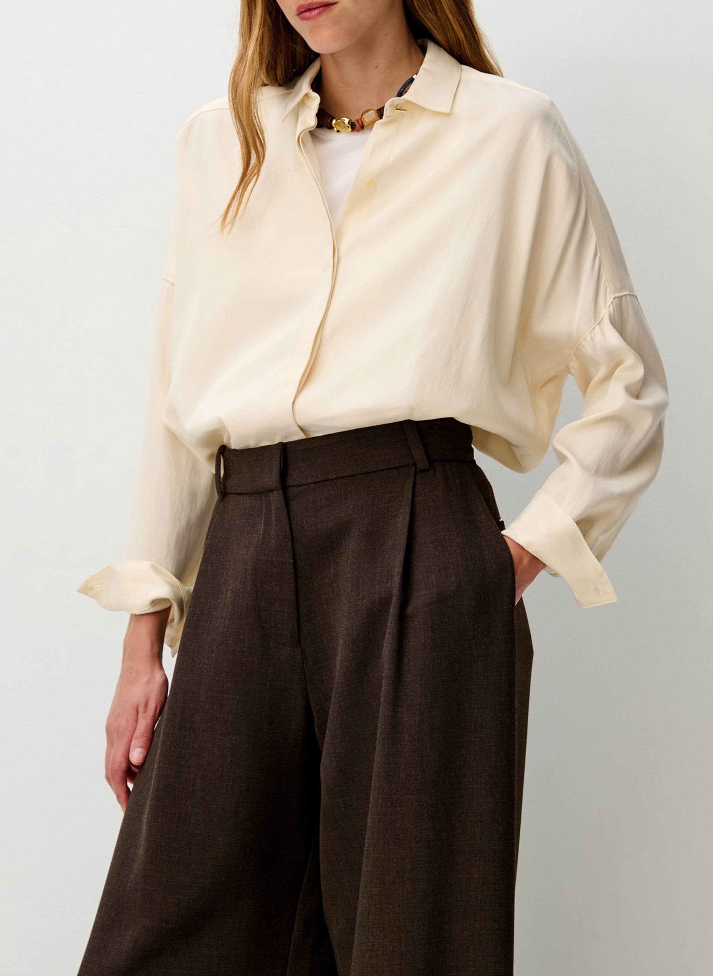 Chemise col classique SESSUN Beige