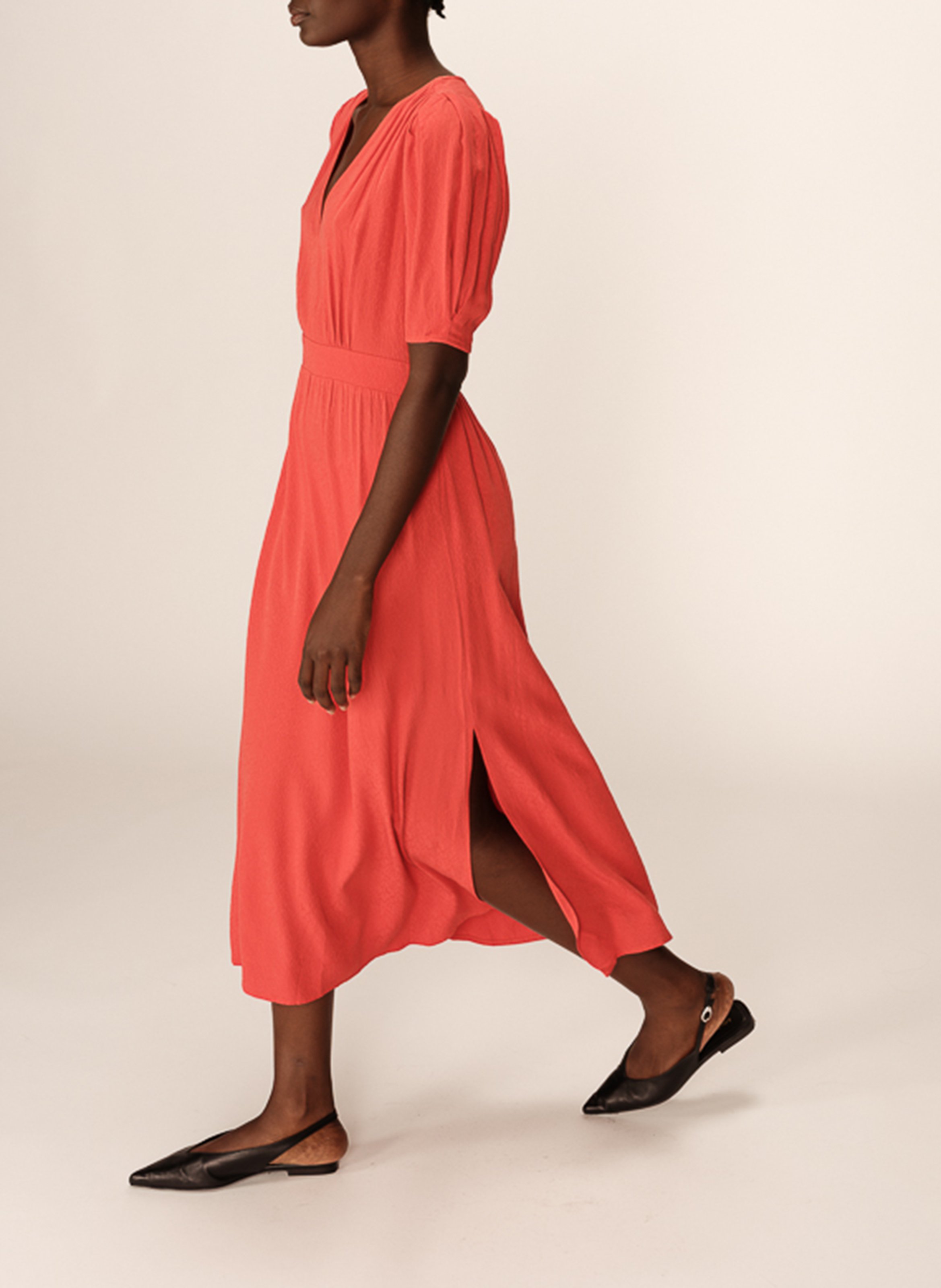 Long V-neck dress GRACE ET MILA Brown