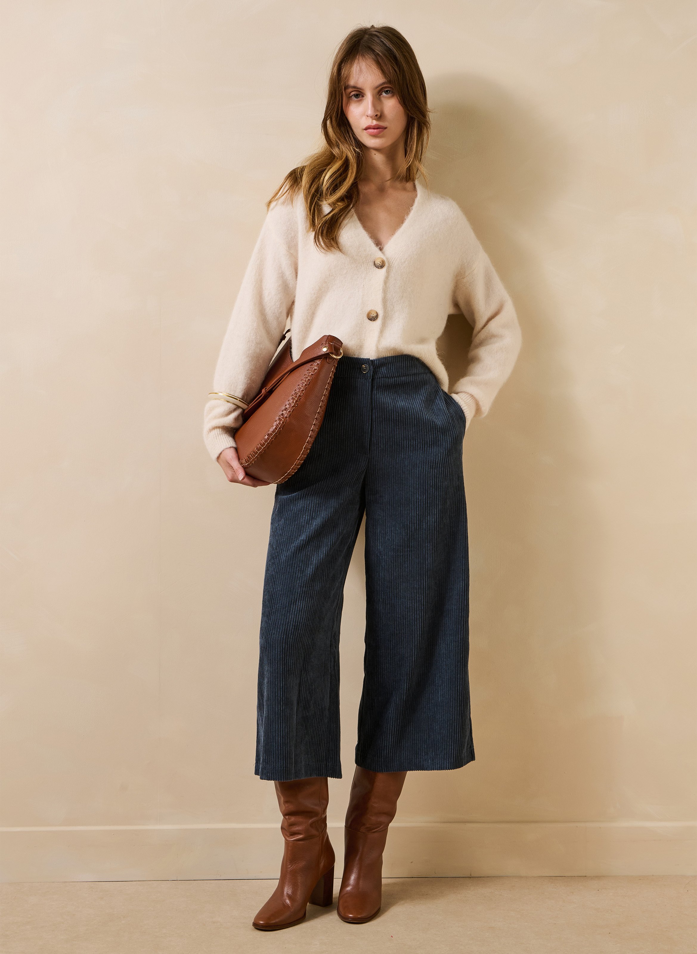 Pantalon cropped en velours côtelé LA FEE MARABOUTEE Bleu