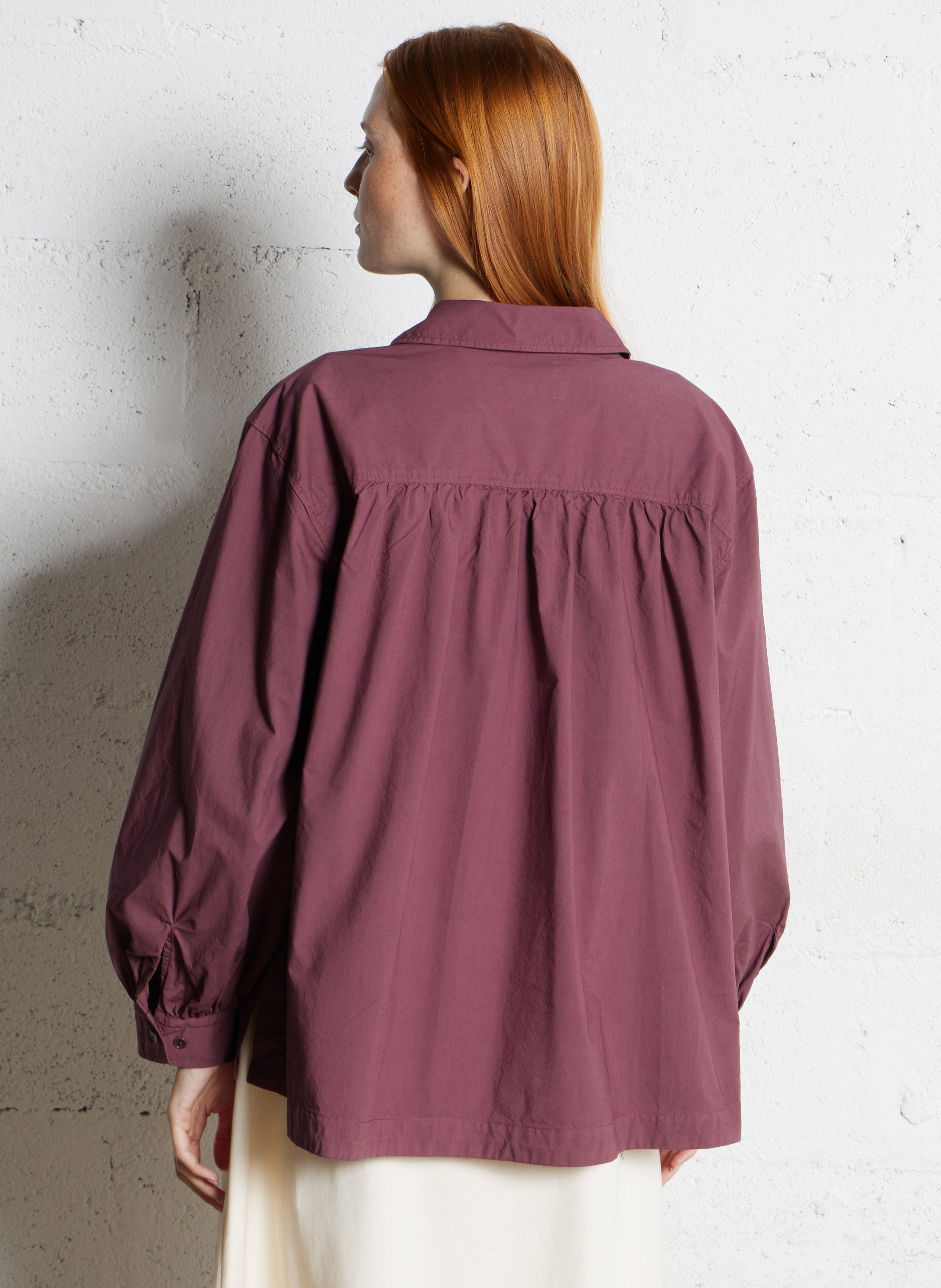 Ruimvallende blouse van biokatoen met klassieke kraag RUE DE TOKYO Paars