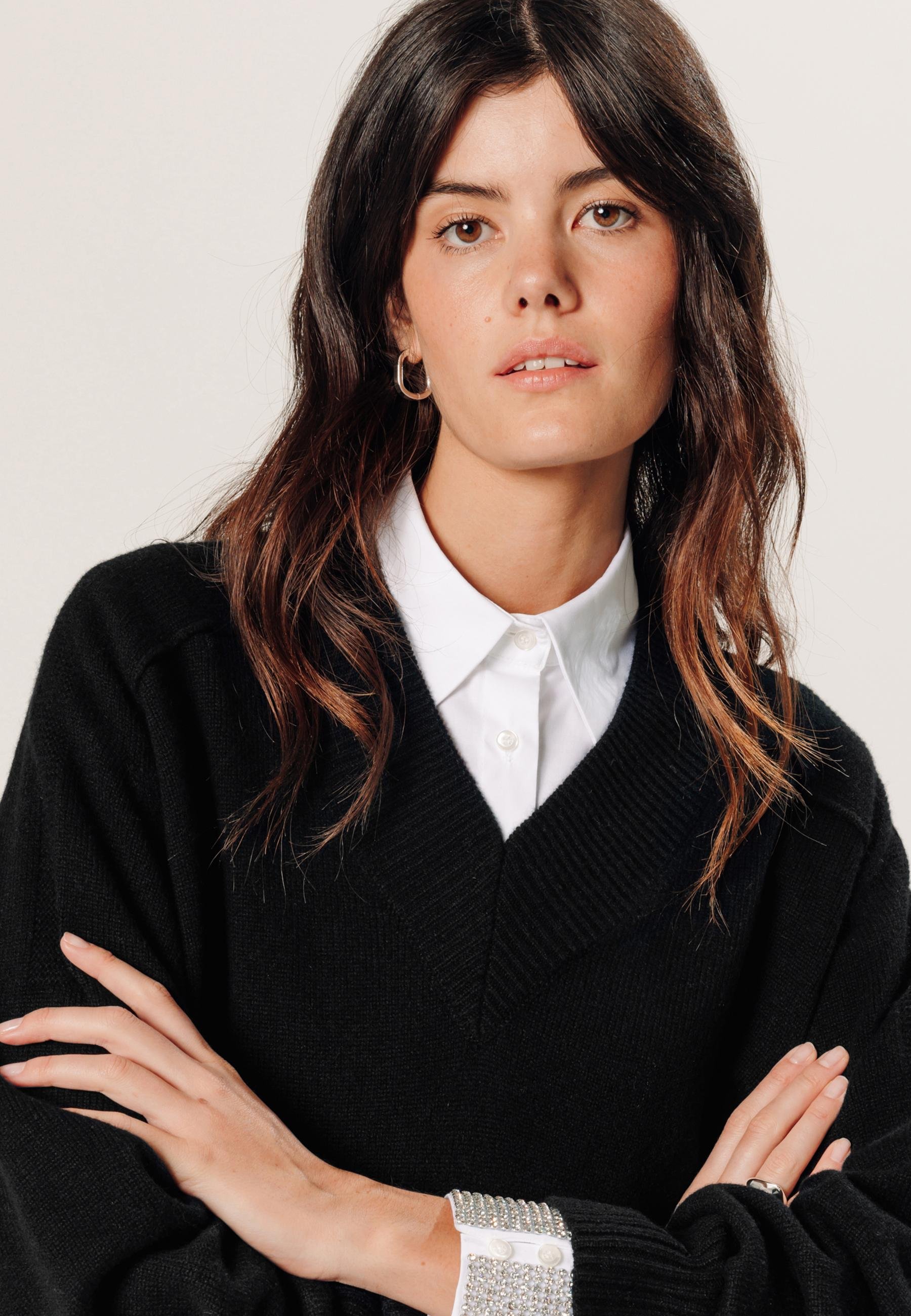 V-neck oversized cashmere sweater RODIER Black