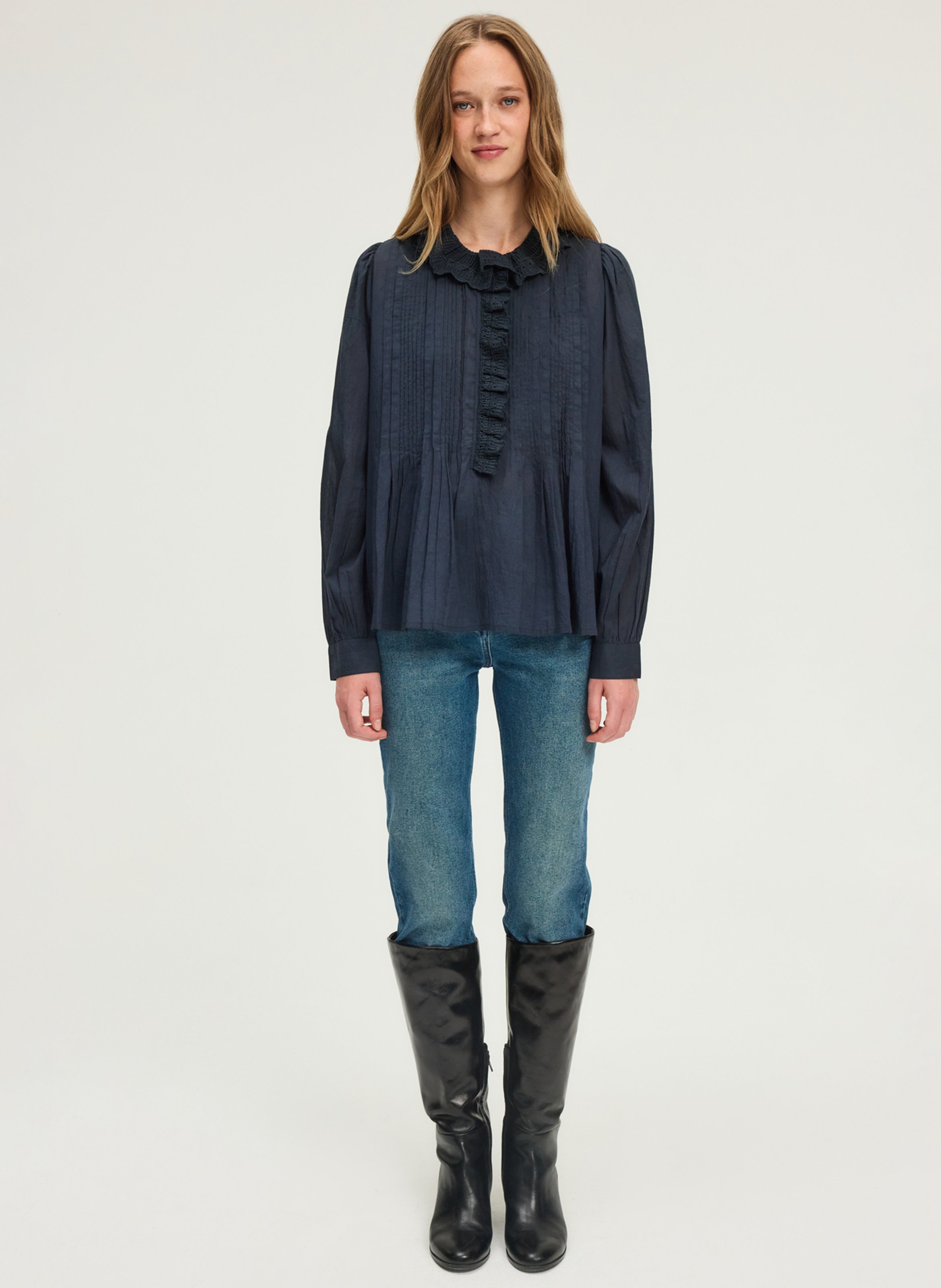 Blouse with plain lace ruffles PABLO Blue