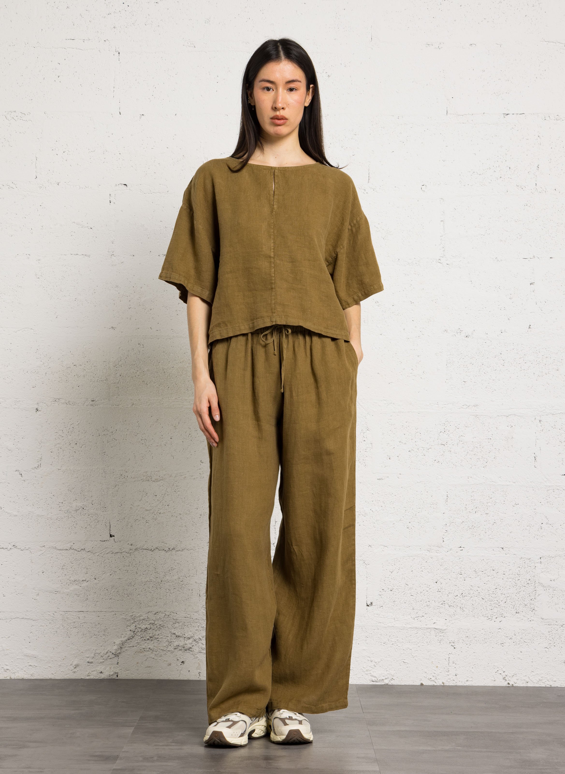 Weites, kurzärmliges Leinentop THE NEW SOCIETY Grun