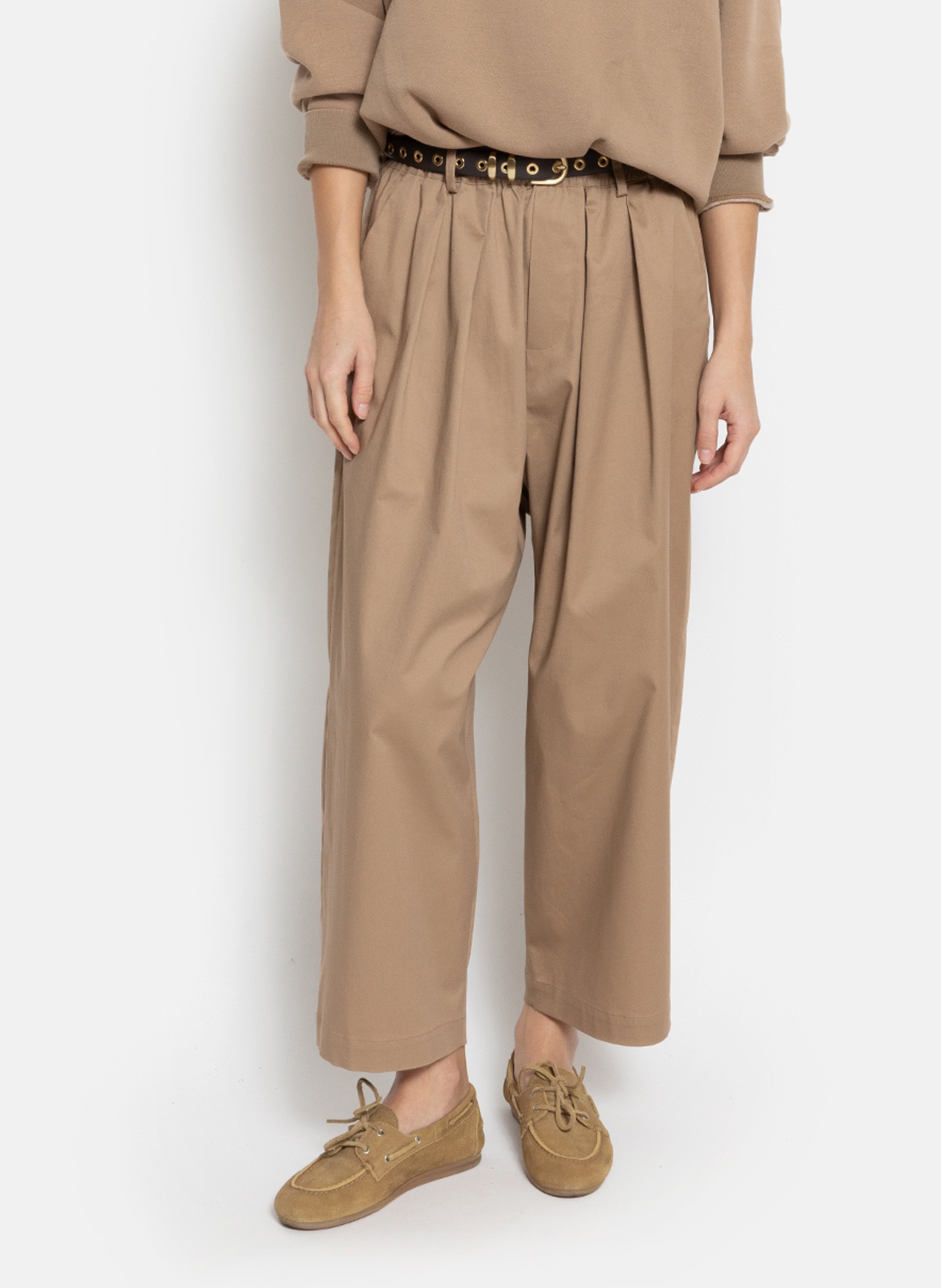 Wijde 3/4-broek met plooien in effen kleur AME ANTWERP Bruin