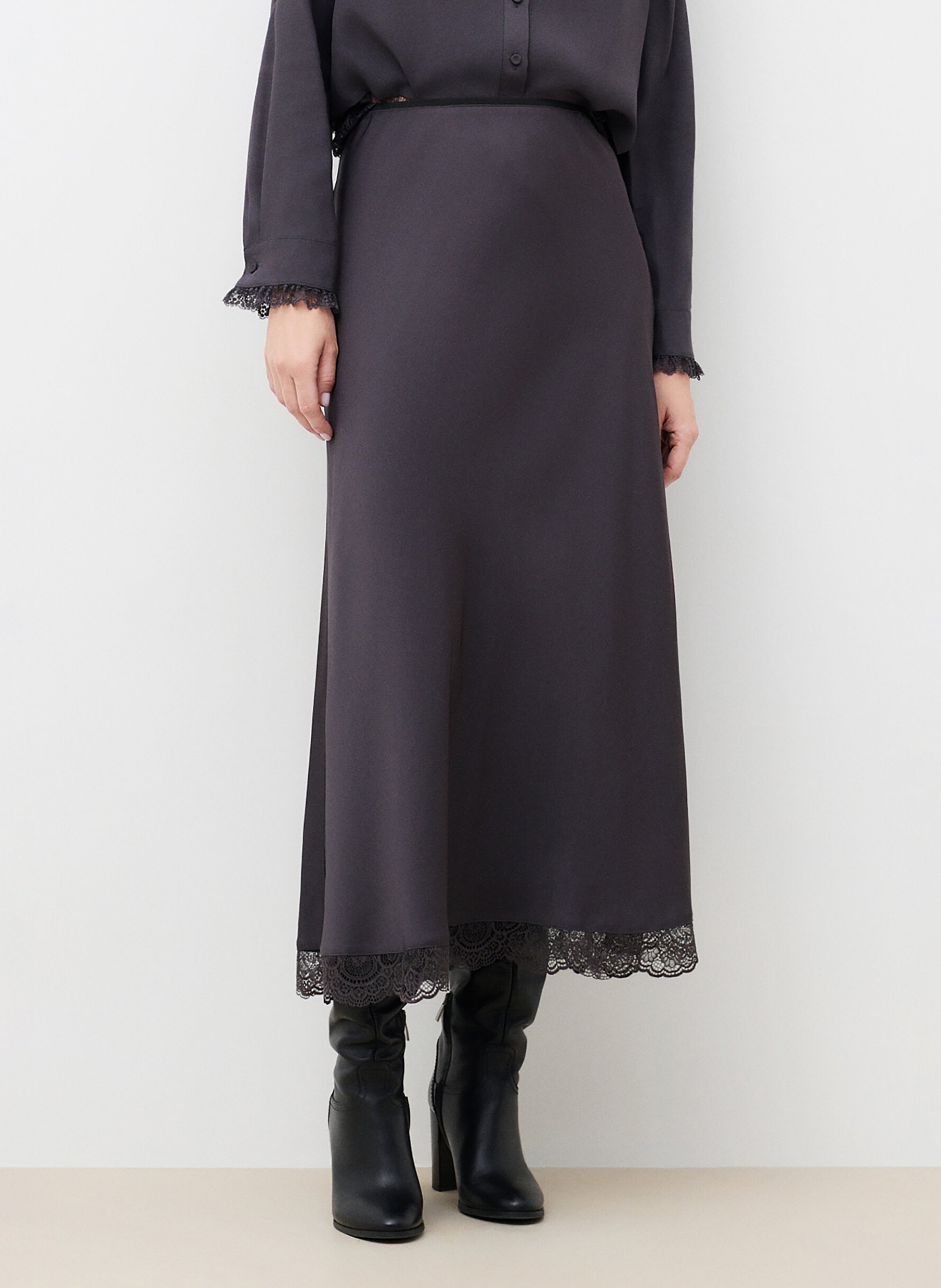 Solid long skirt with lace detail CAROLL Grey