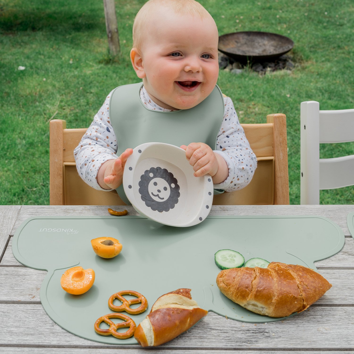 Set de table en forme de nuage en silicone KINDSGUT Vert