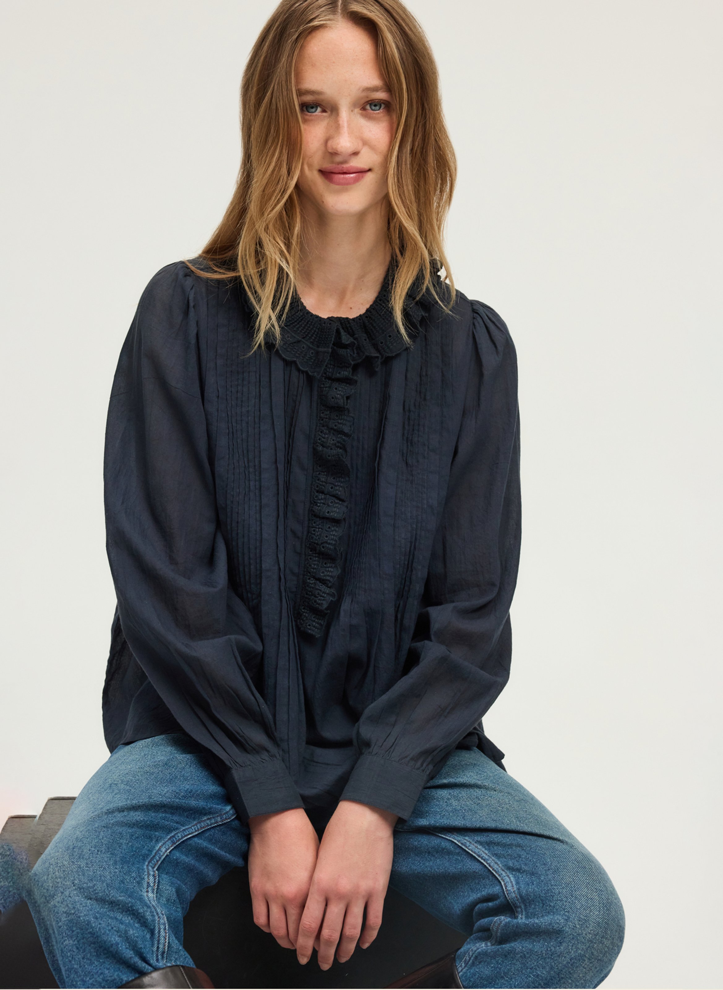 Blouse with plain lace ruffles PABLO