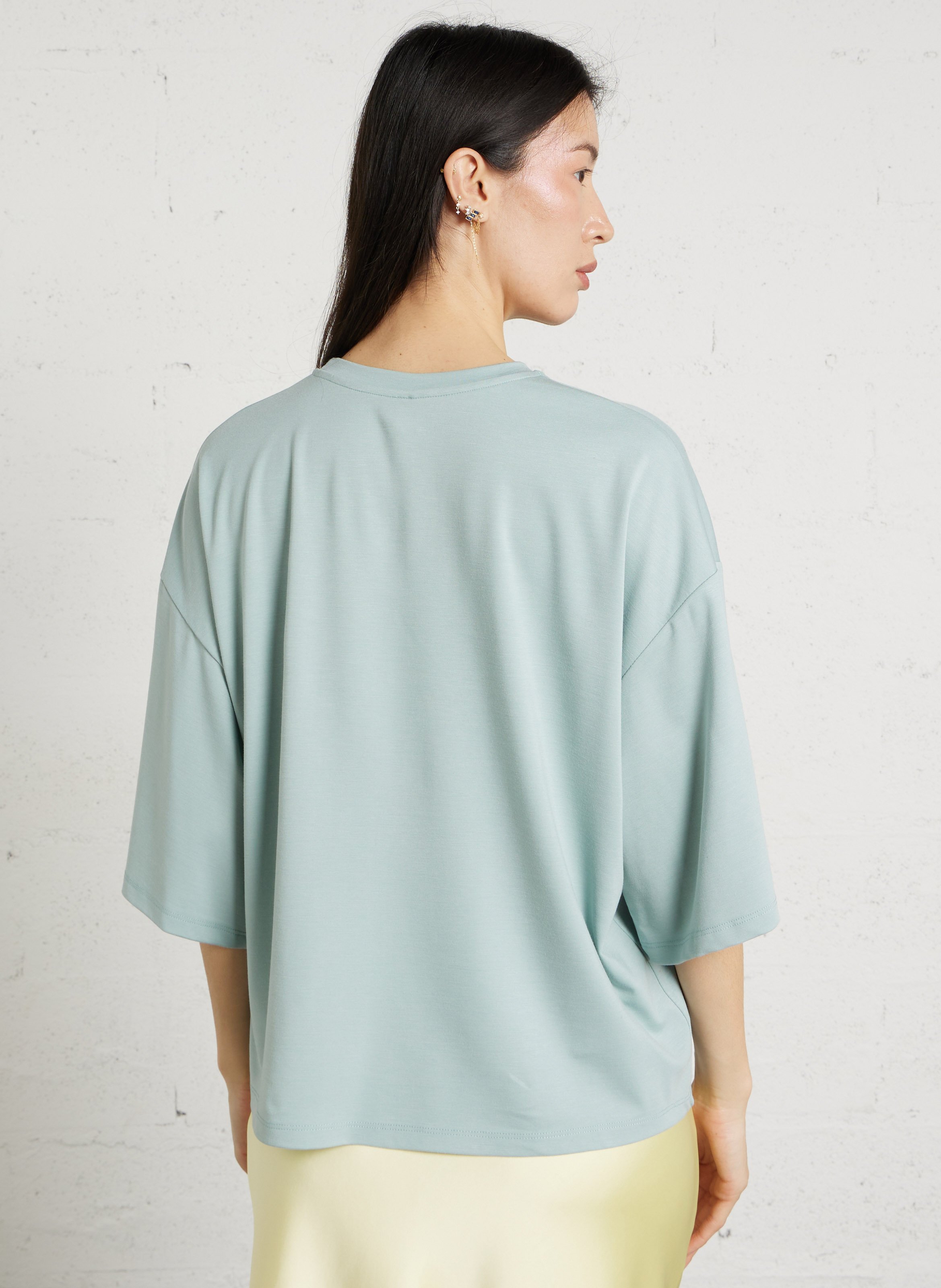 Soepelvallend T-shirt met korte mouwen in effen kleur. IMPERIAL Blauw