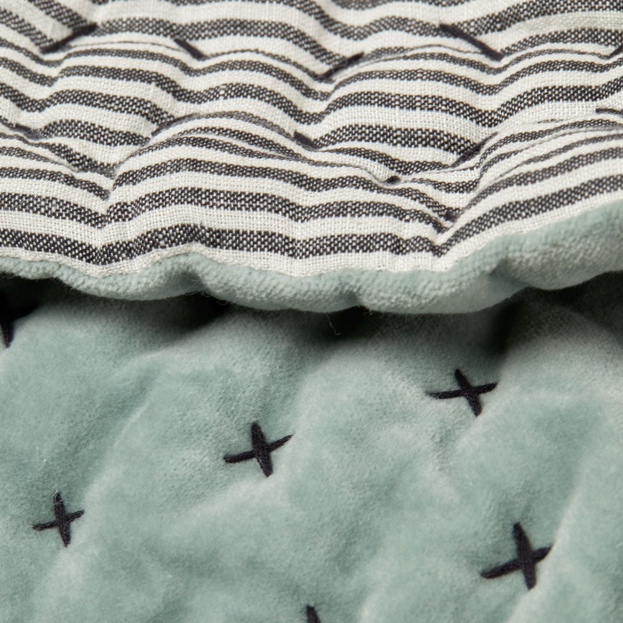 MALO - Quilted linen bedspread MADURA Green