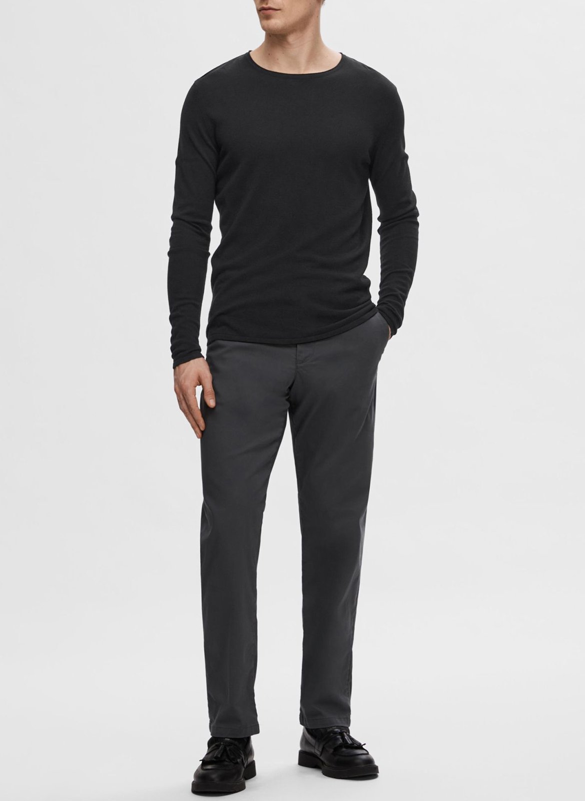 Pull col rond regular-fit en coton bio mélangé  SELECTED Noir