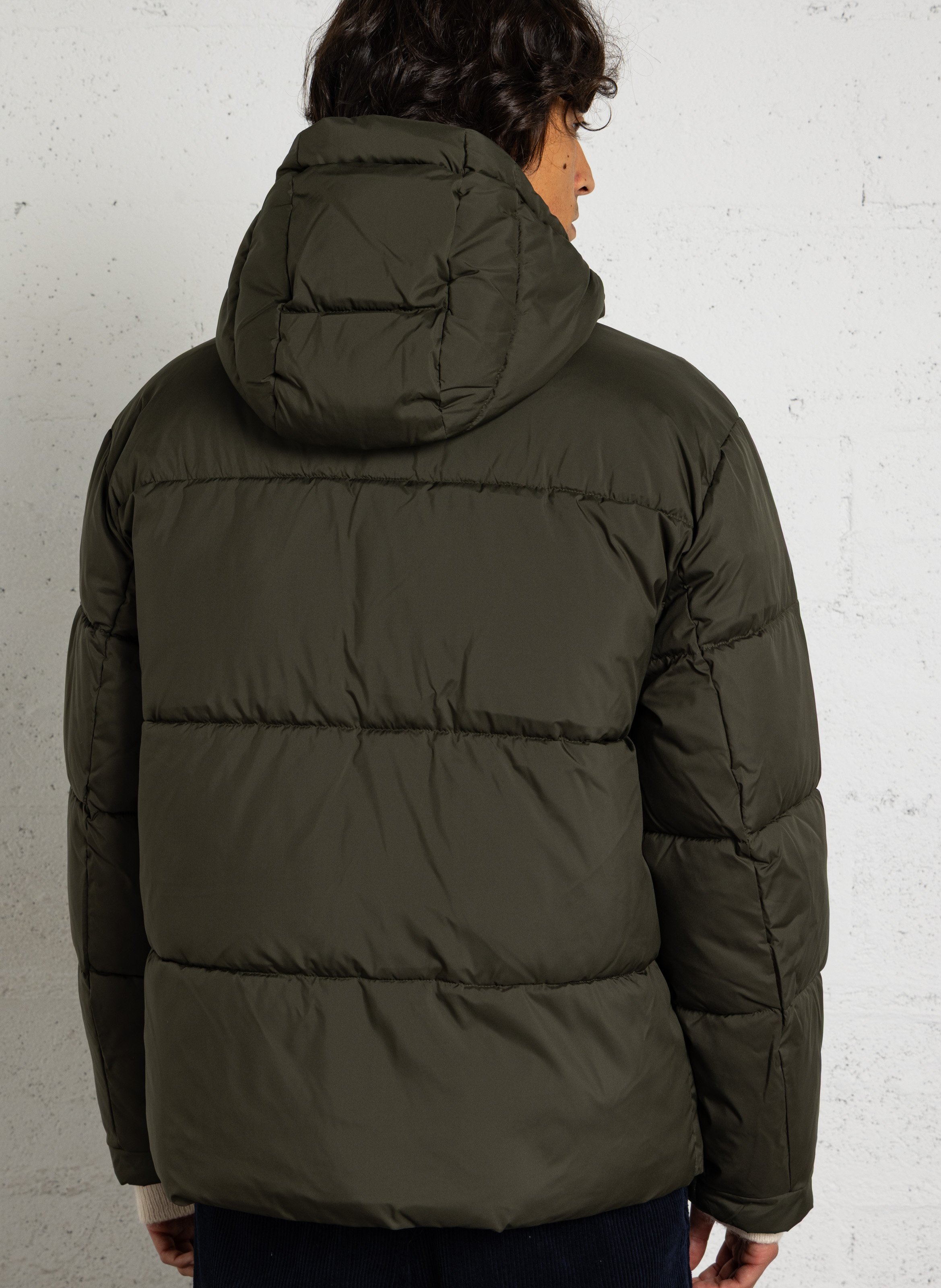 Gerade Steppjacke mit einfarbiger Kapuze PEPE JEANS Grun