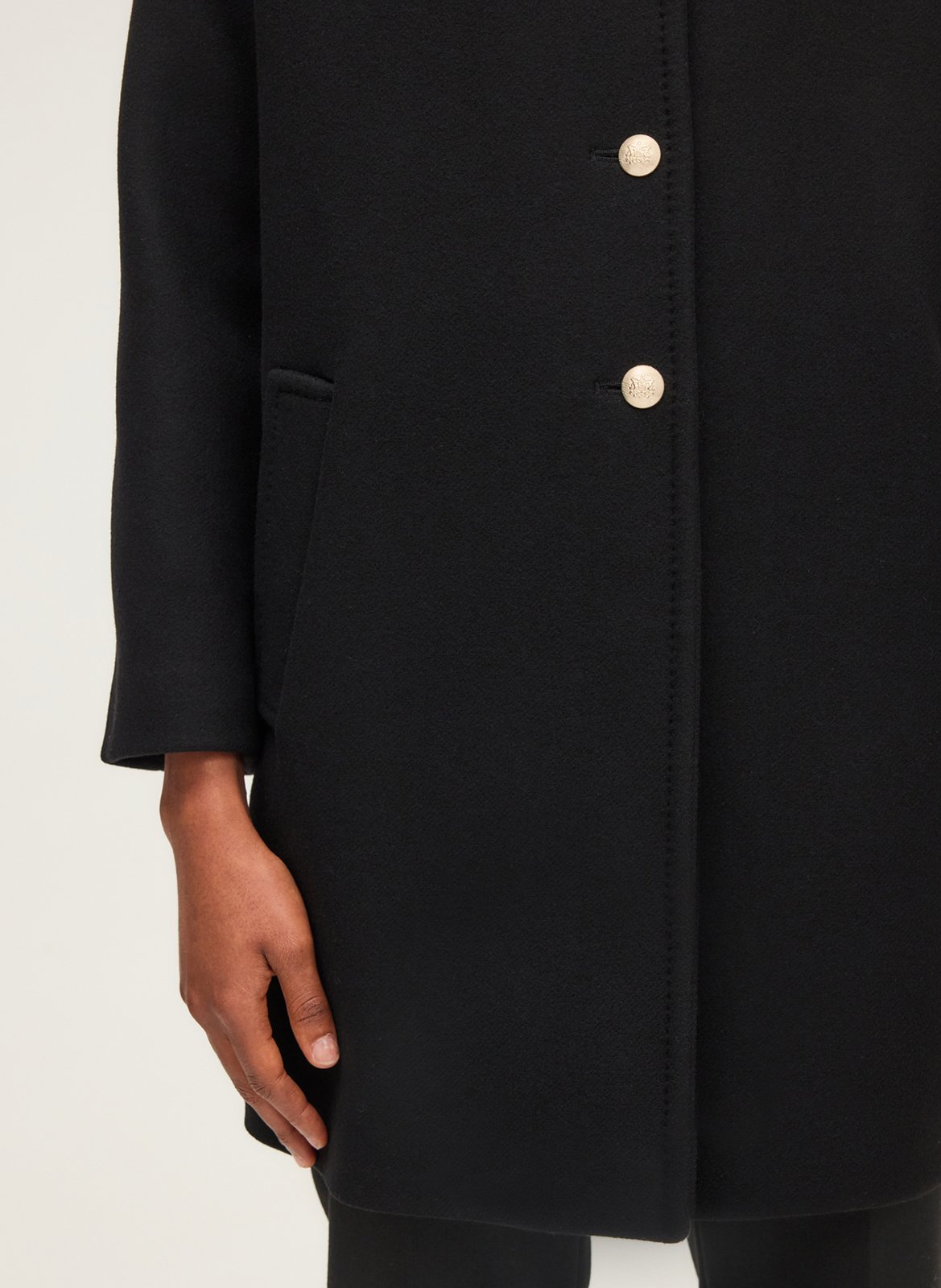 Straight buttoned coat PABLO Black