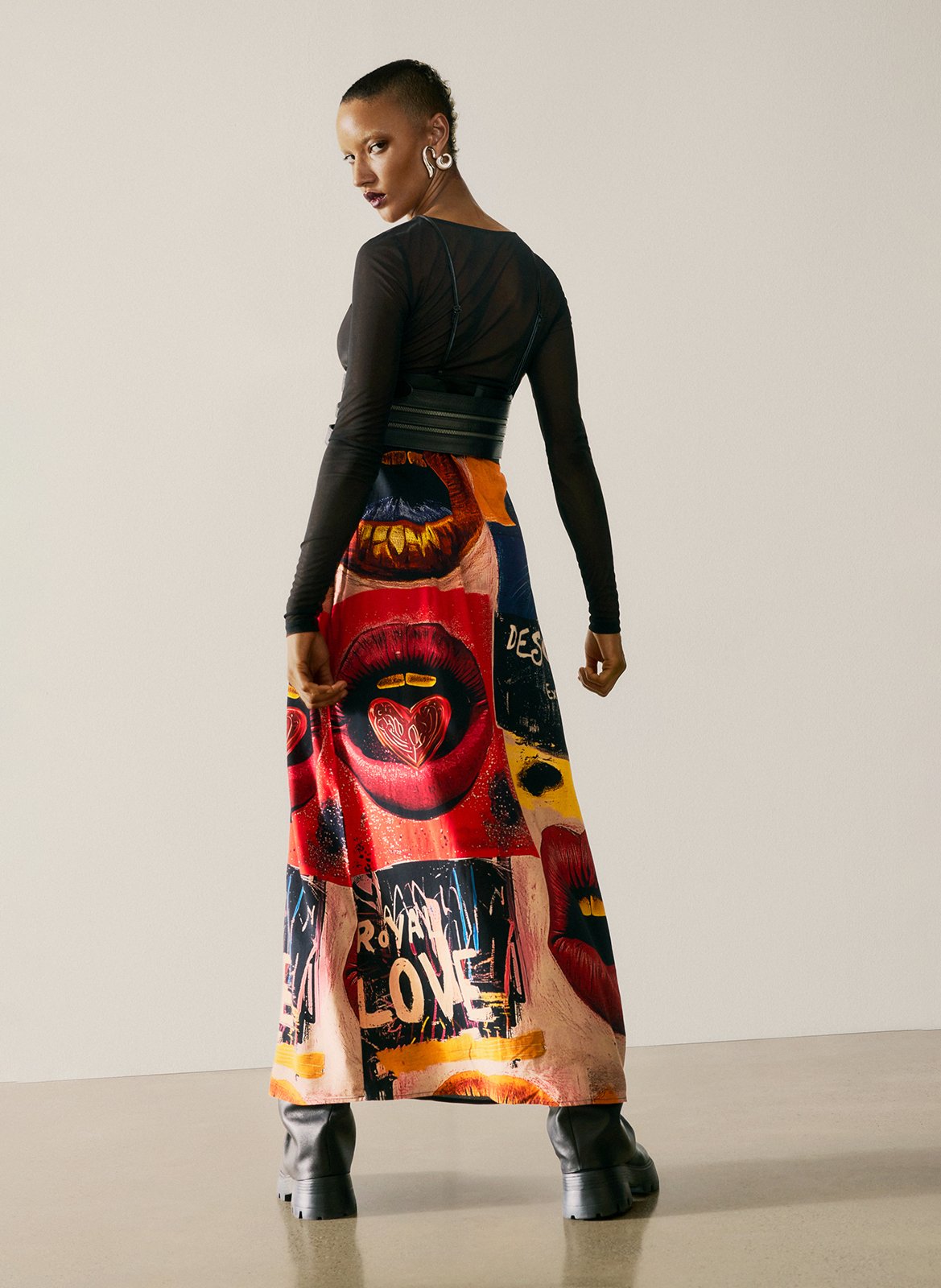 Langes, bedrucktes Kleid mit Rundhalsausschnitt DESIGUAL Schwarz