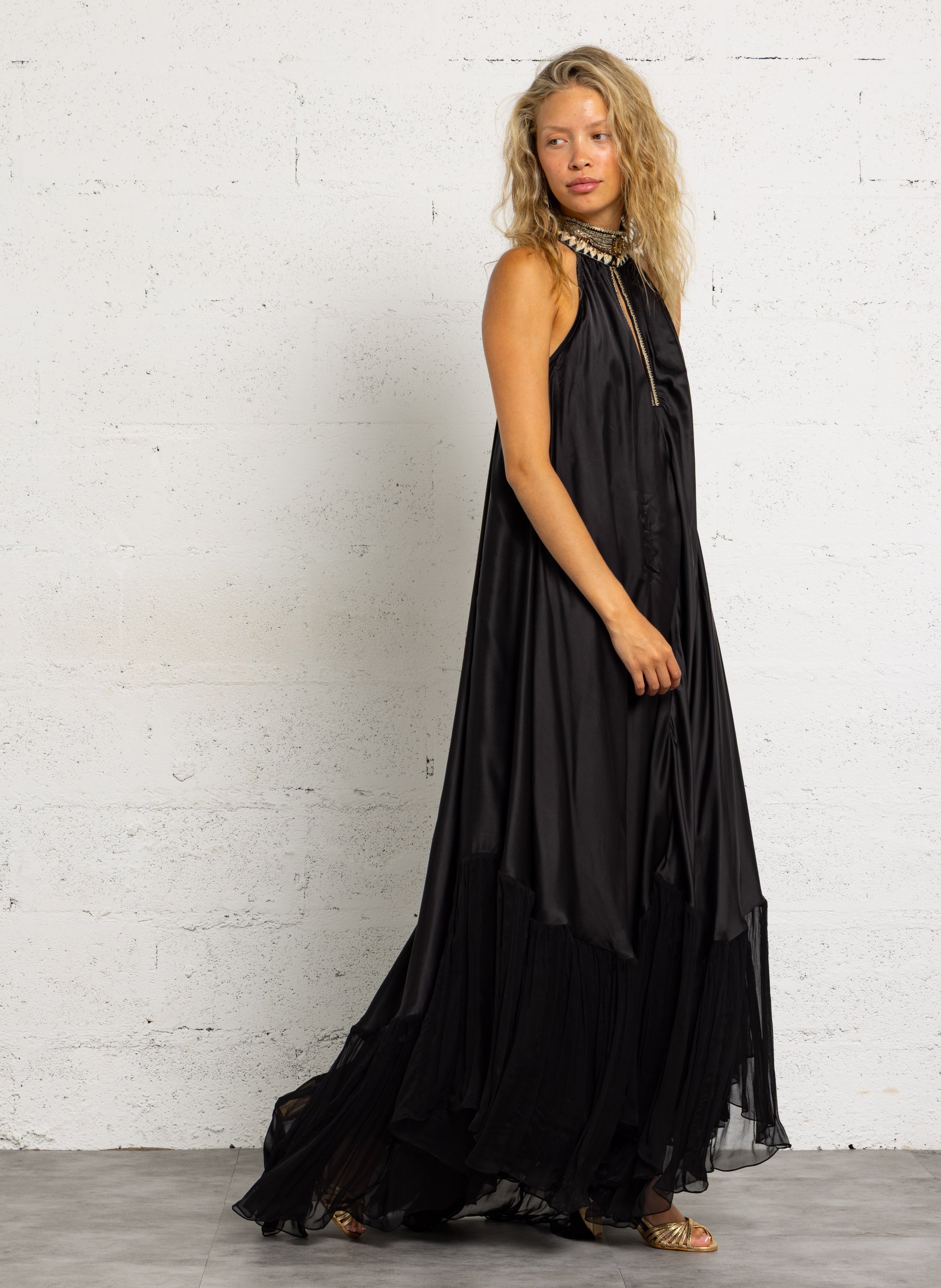 Robe longue effet satiné MES DEMOISELLES Noir