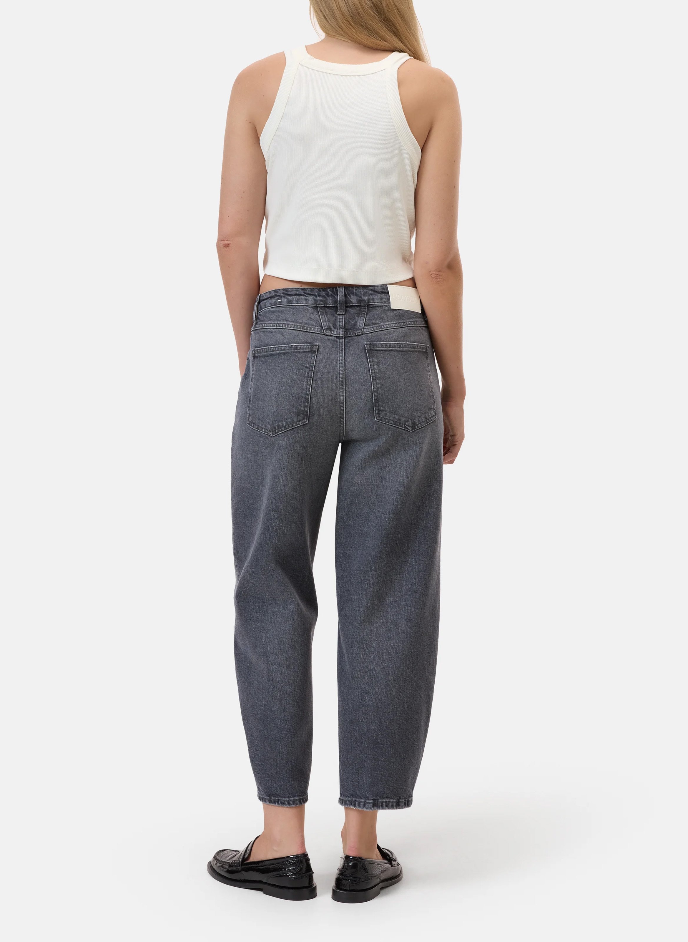 Wijde high-waisted jeans. CLOSED Grijs