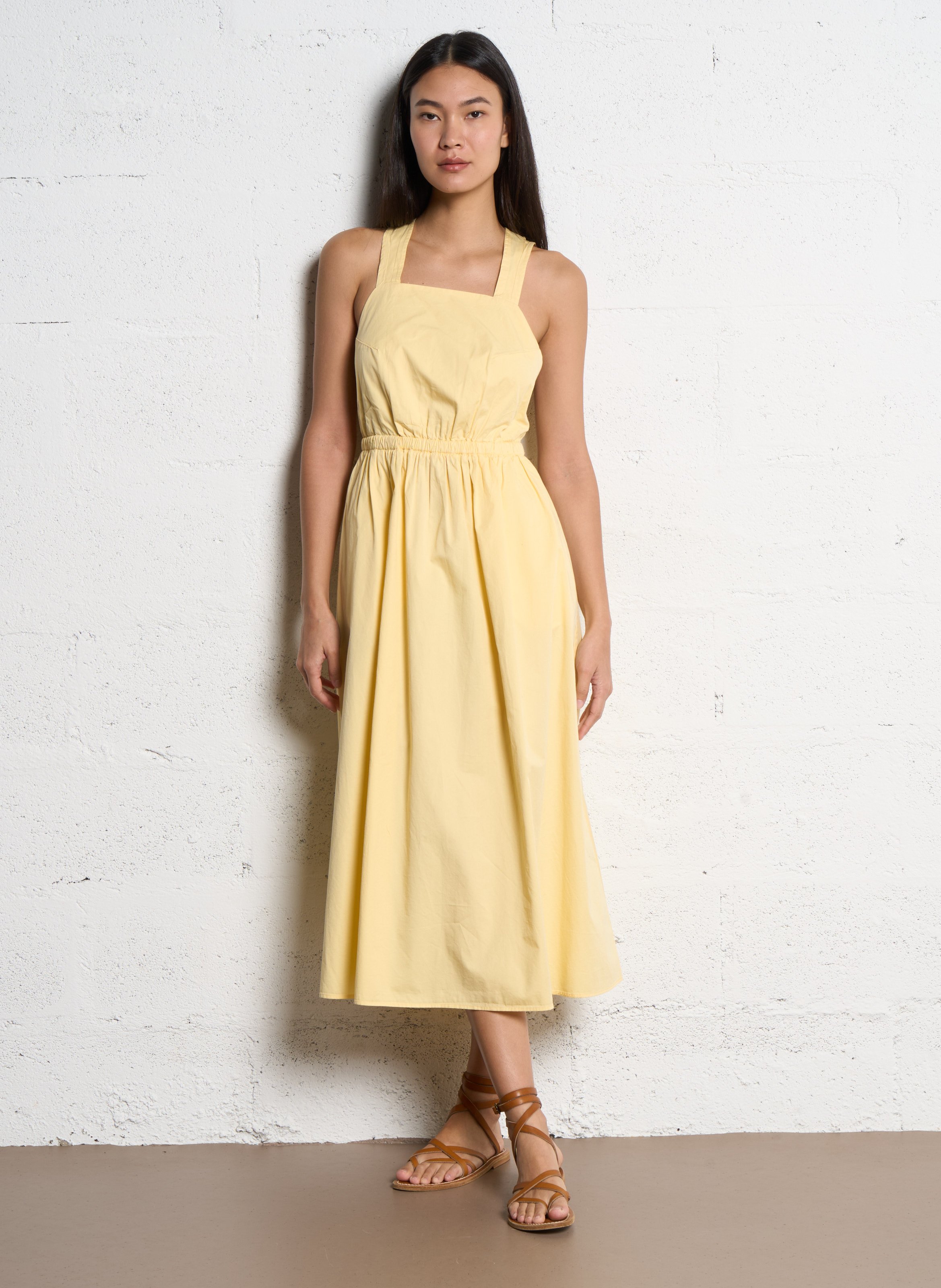 Bash Robe Jaune Or Easy Clothes Robe Bel Air 2018 Robes Midi Bash